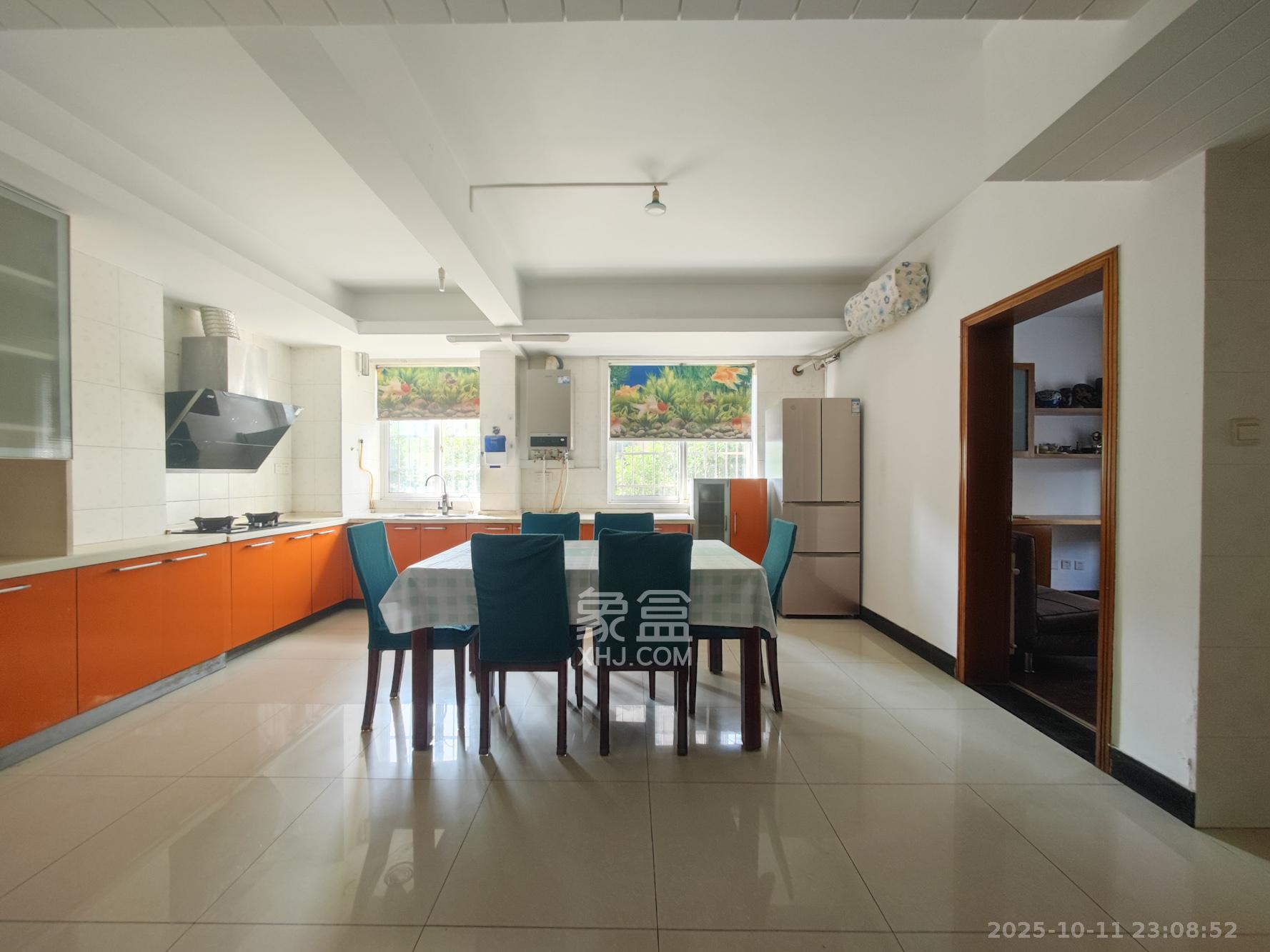 泰禹家园(彩云之翼家园一期) 4室2厅2卫 95.0万 泰禹家园(彩云之翼家园一期) 4室2厅2卫 95.0万其他