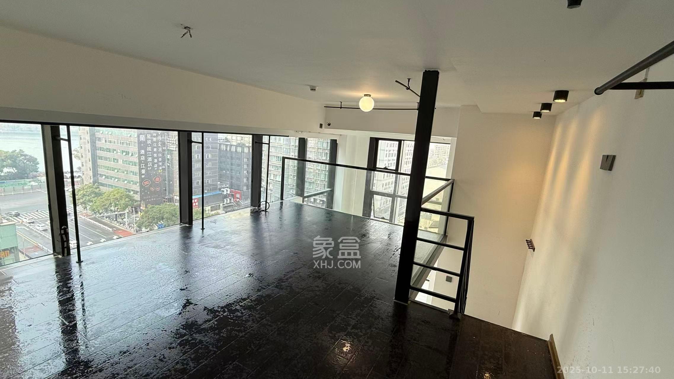 华远云玺公寓 2室1厅1卫 5500.0元/月 华远云玺公寓 2室1厅1卫 5500.0元/月室内图