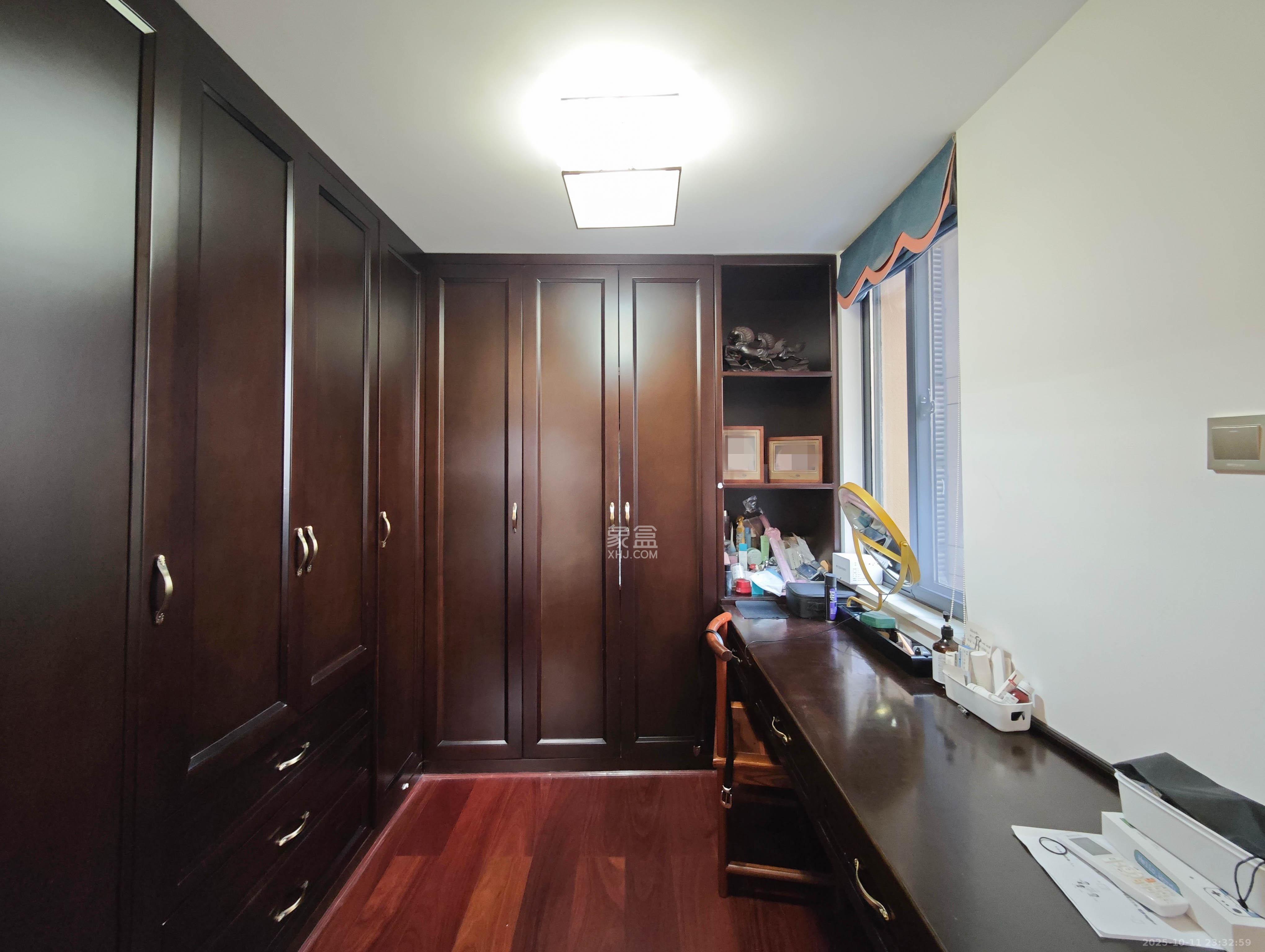 西湖鸿运佳苑  3室2厅2卫    98.0万 西湖鸿运佳苑  3室2厅2卫    98.0万其他