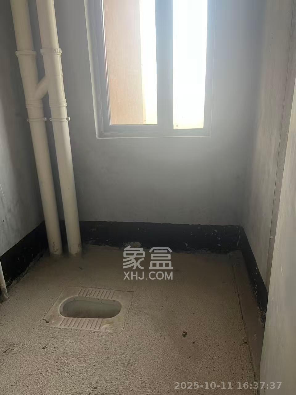 和景家园一期  1室0厅0卫    1400.0元/月室内图