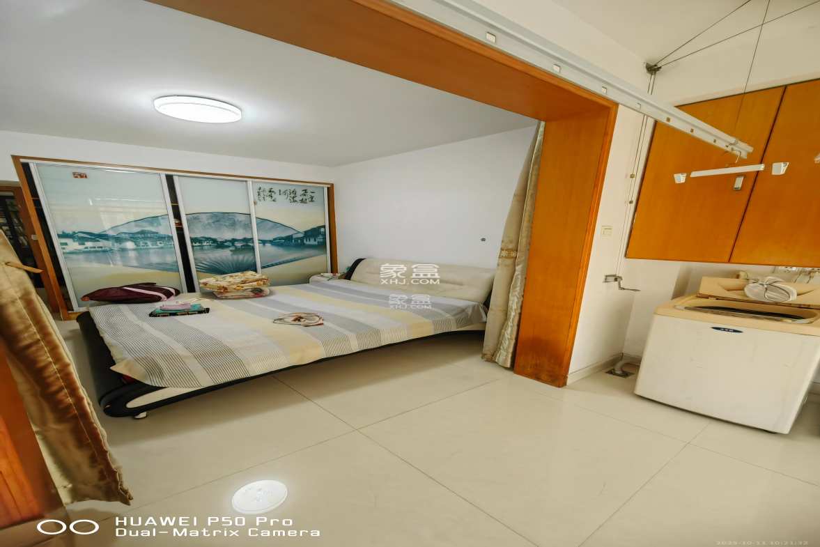 圣力华苑 1室1厅1卫 1150.0元/月 圣力华苑 1室1厅1卫 1150.0元/月室内图