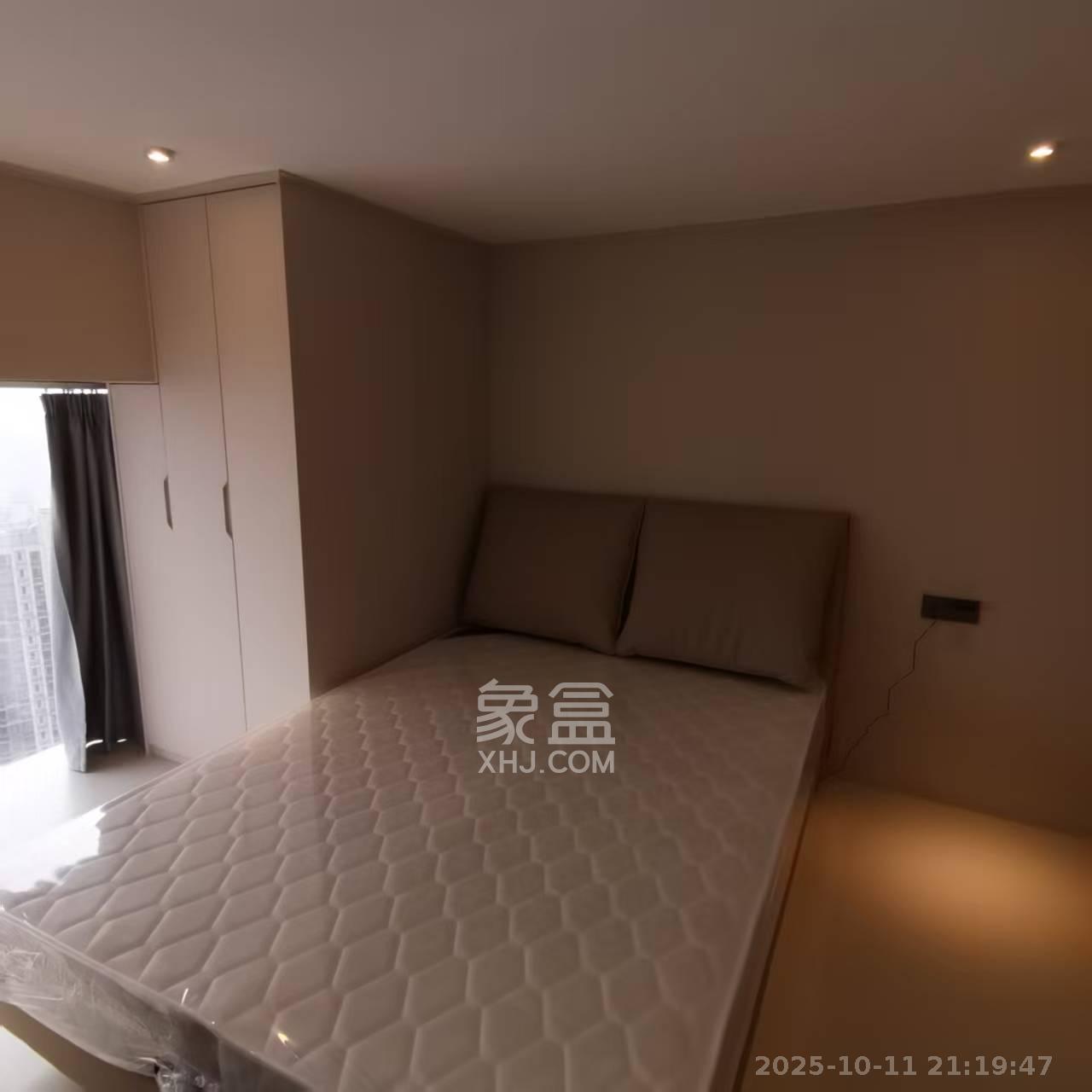 卓越中寰 1室1厅1卫 1550.0元/月 卓越中寰 1室1厅1卫 1550.0元/月室内图