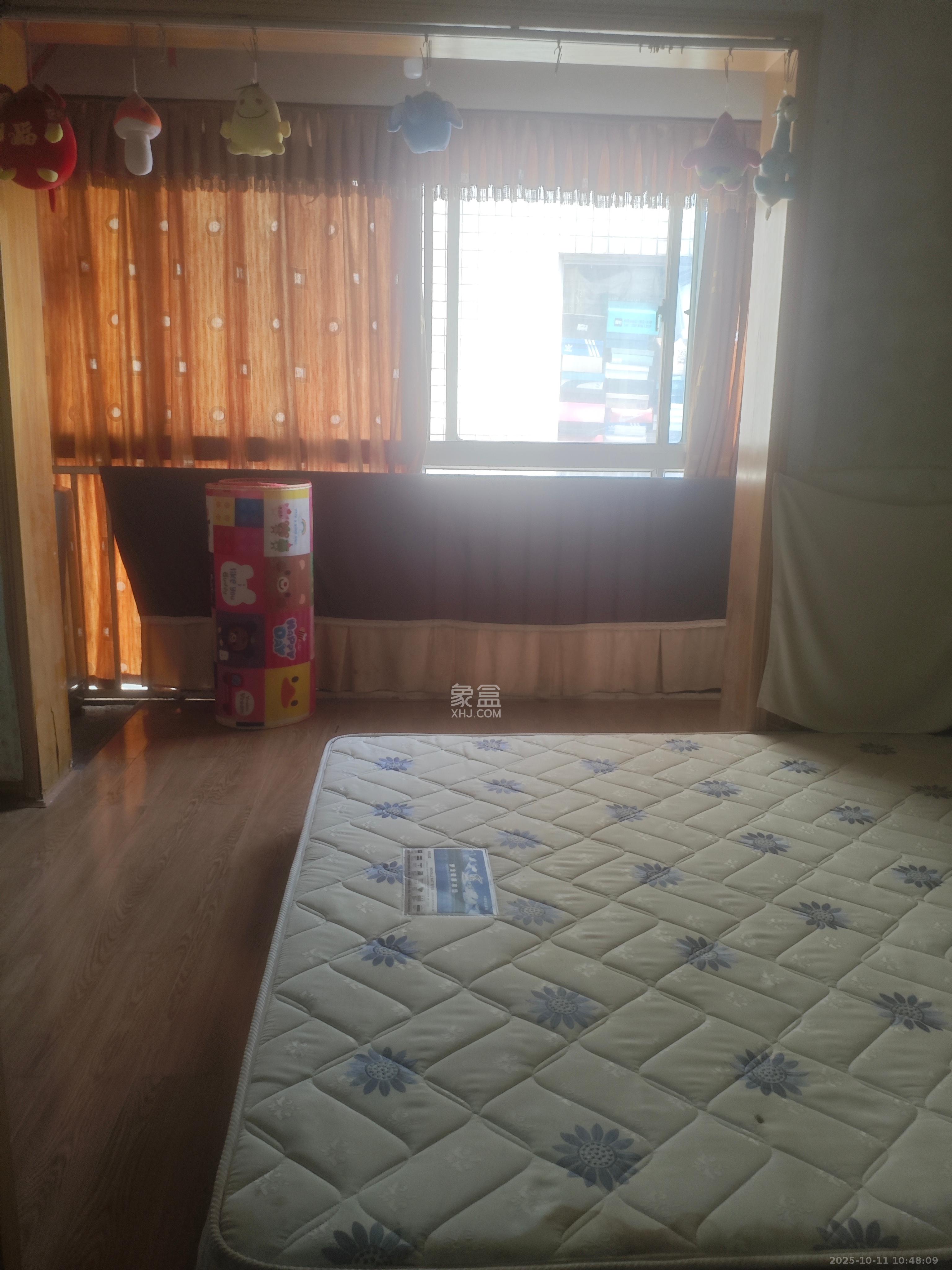 东方新世界 1室1厅1卫 1500.0元/月 东方新世界 1室1厅1卫 1500.0元/月室内图