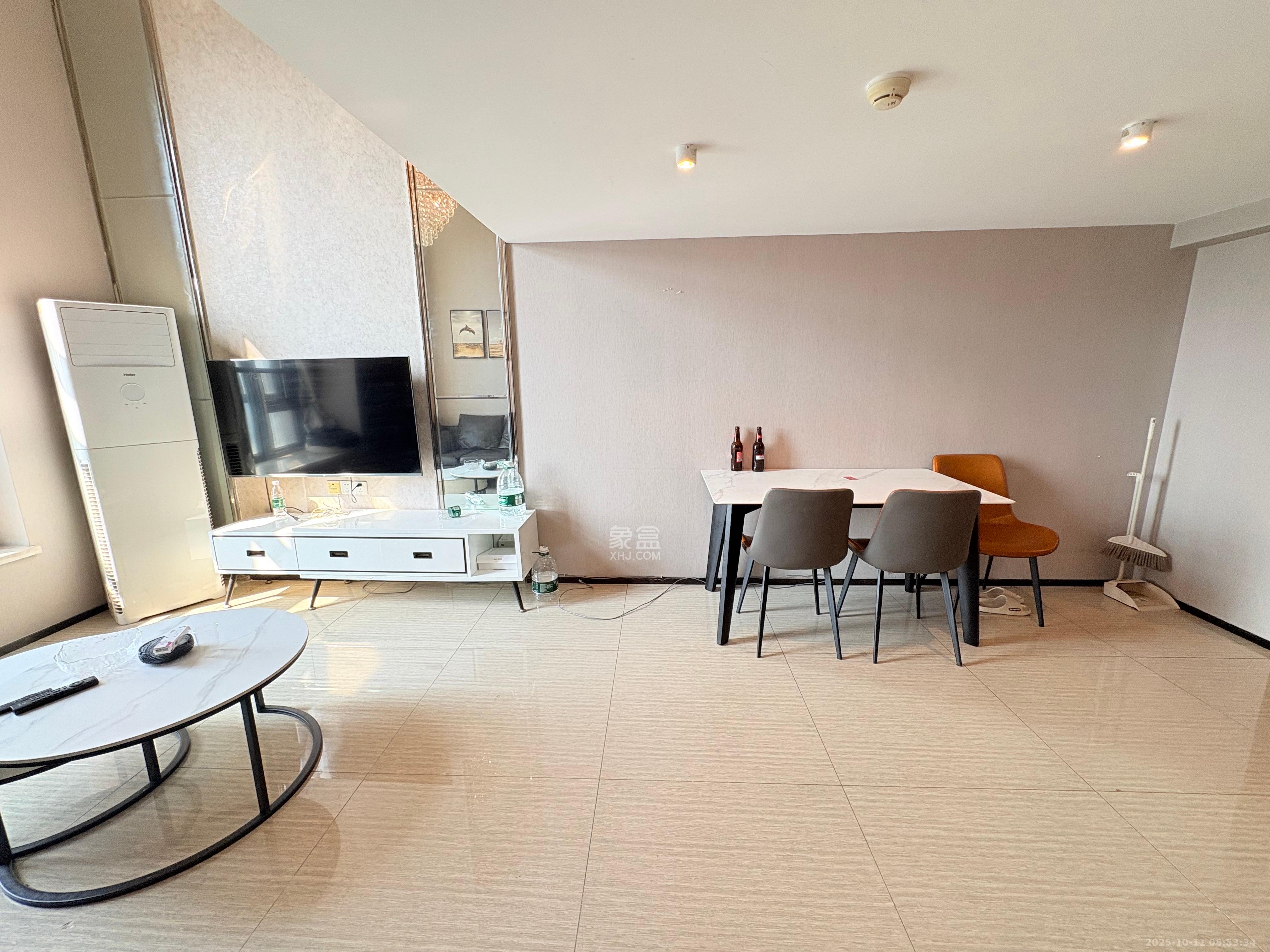 恒大江湾   43.0㎡      2100.0元/月室内图