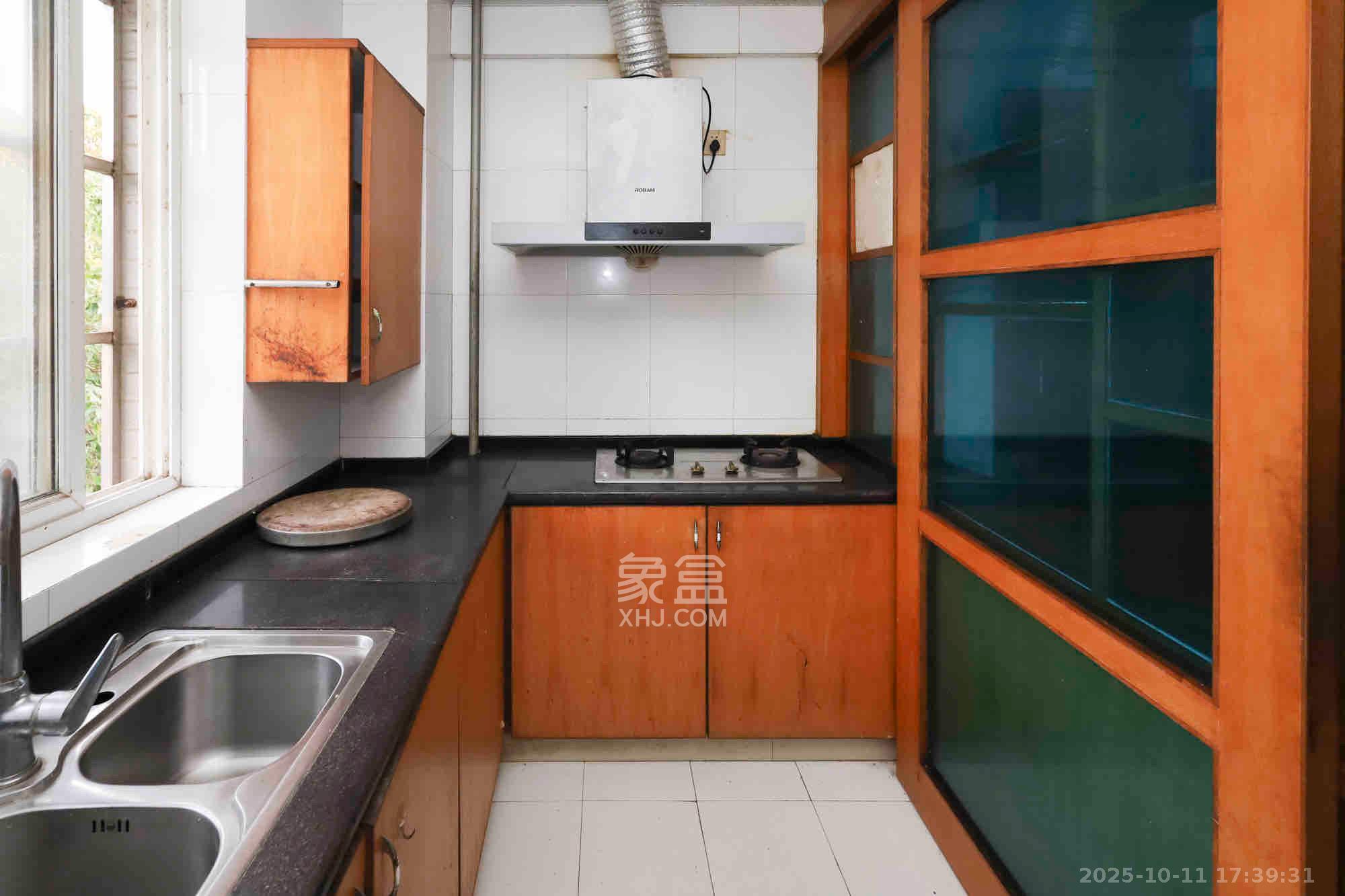 好家园  2室2厅1卫    1500.0元/月 好家园  2室2厅1卫    1500.0元/月室内图