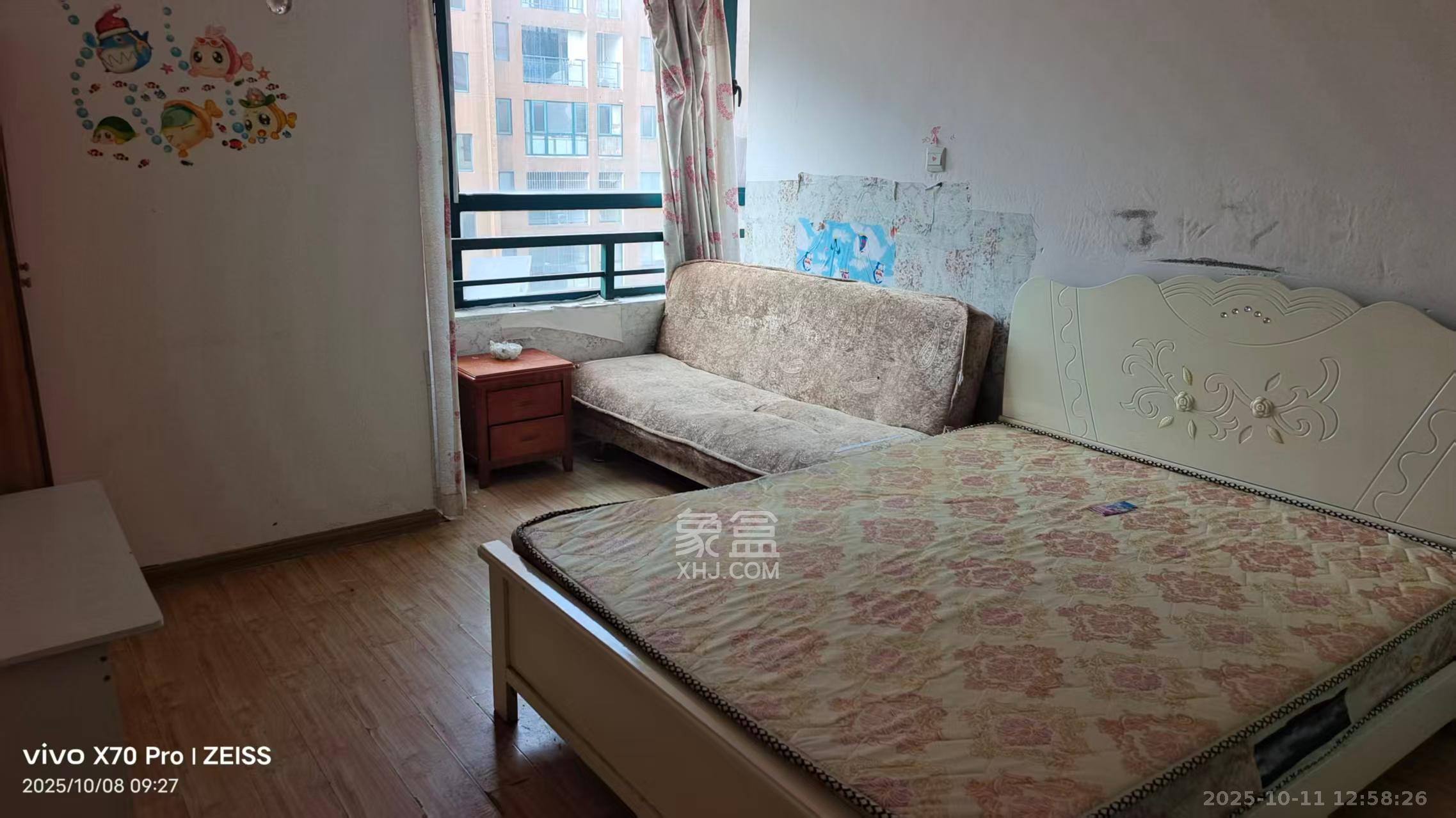 华盛世纪新城  2室2厅1卫    1900.0元/月室内图