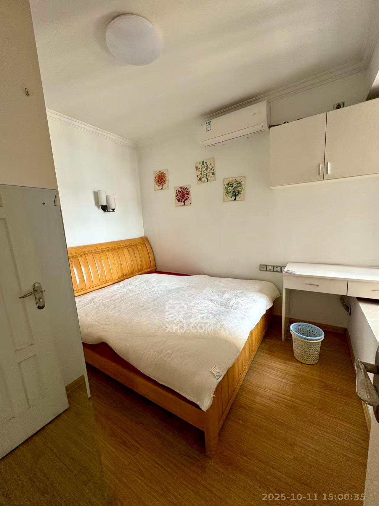 旭辉华庭  3室2厅1卫    1800.0元/月 旭辉华庭  3室2厅1卫    1800.0元/月室内图