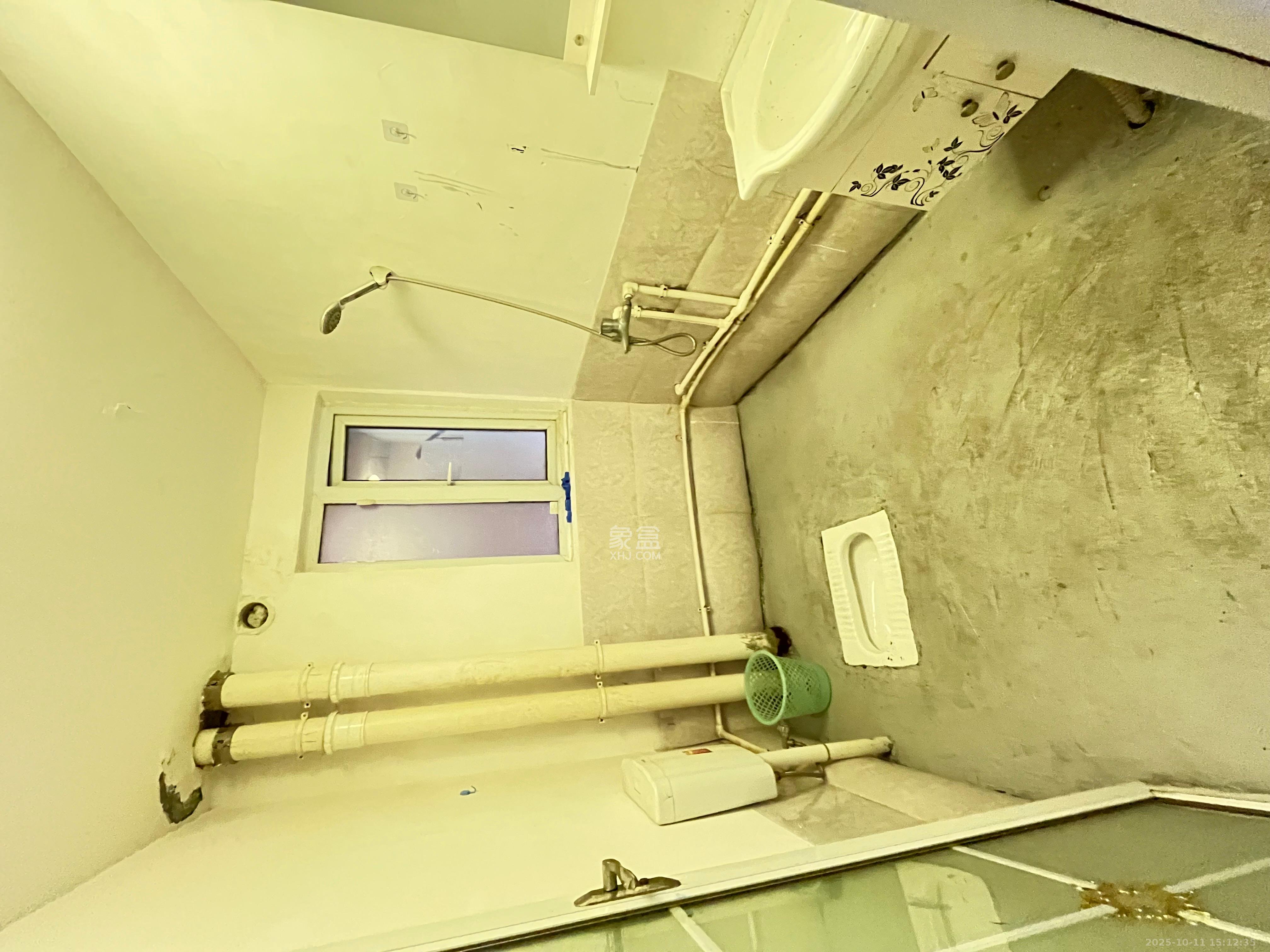 丽发新城 2室1厅1卫 1300.0元/月 丽发新城 2室1厅1卫 1300.0元/月室内图