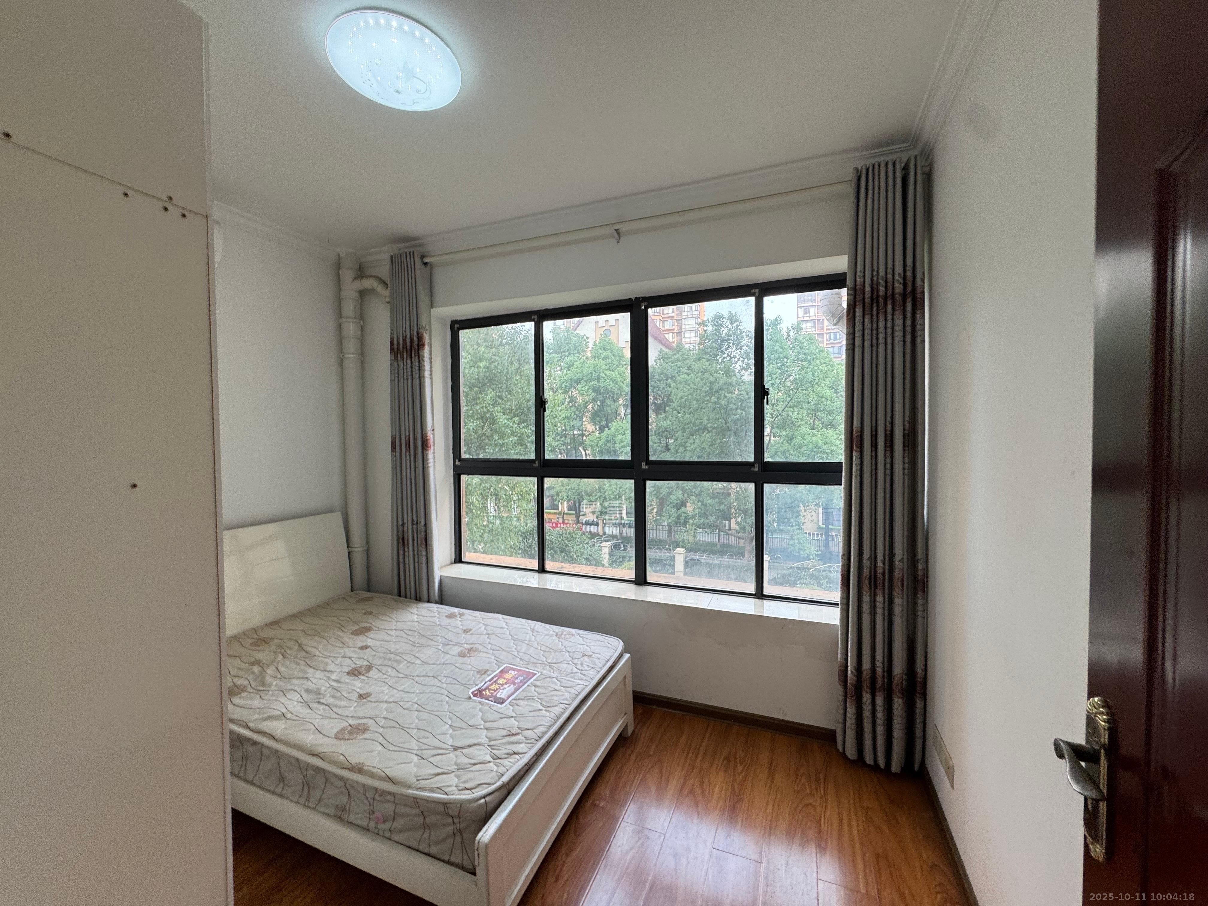 武广美誉 2室2厅1卫 2000.0元/月 武广美誉 2室2厅1卫 2000.0元/月室内图