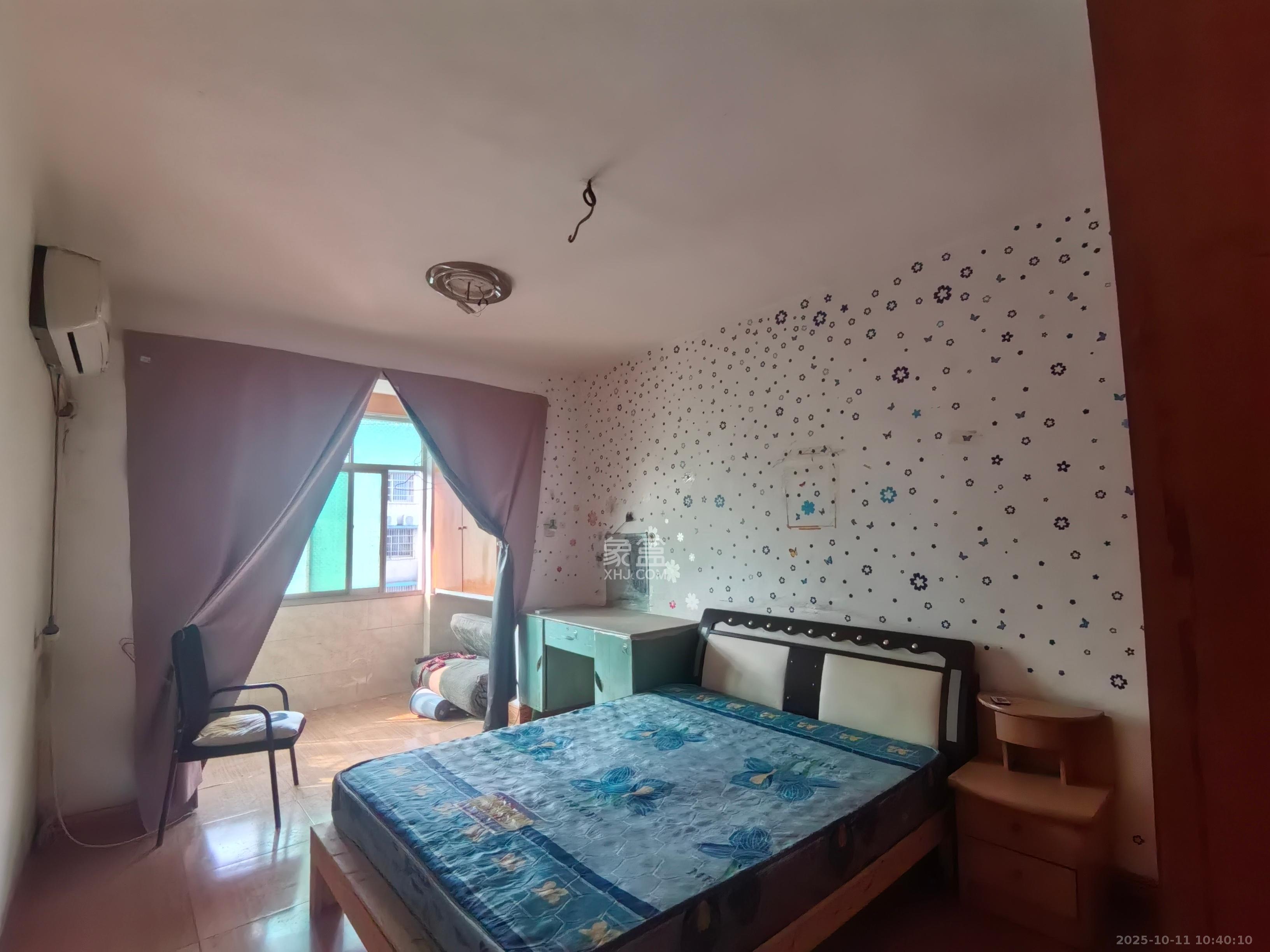 解放四村石子冲 1室0厅0卫 1100.0元/月 解放四村石子冲 1室0厅0卫 1100.0元/月室内图