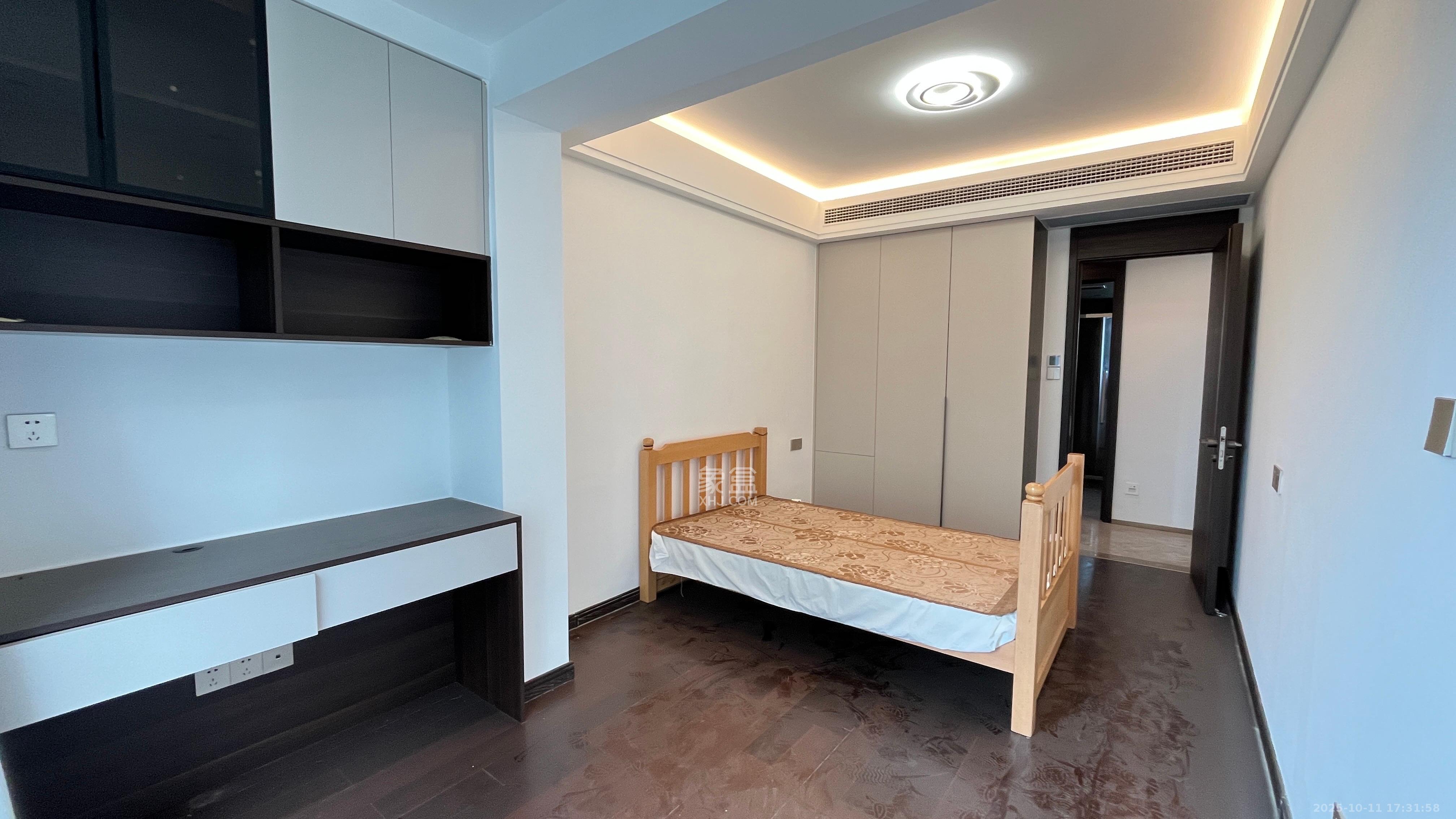 东原麓印长江B区 4室2厅2卫 4800.0元/月 东原麓印长江B区 4室2厅2卫 4800.0元/月室内图