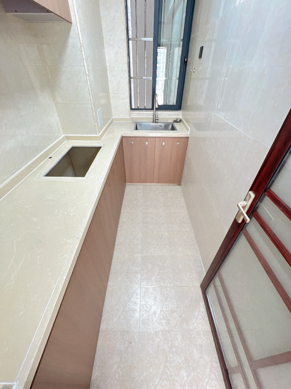 金龙苑  3室2厅1卫    96.0万 金龙苑  3室2厅1卫    96.0万室内图