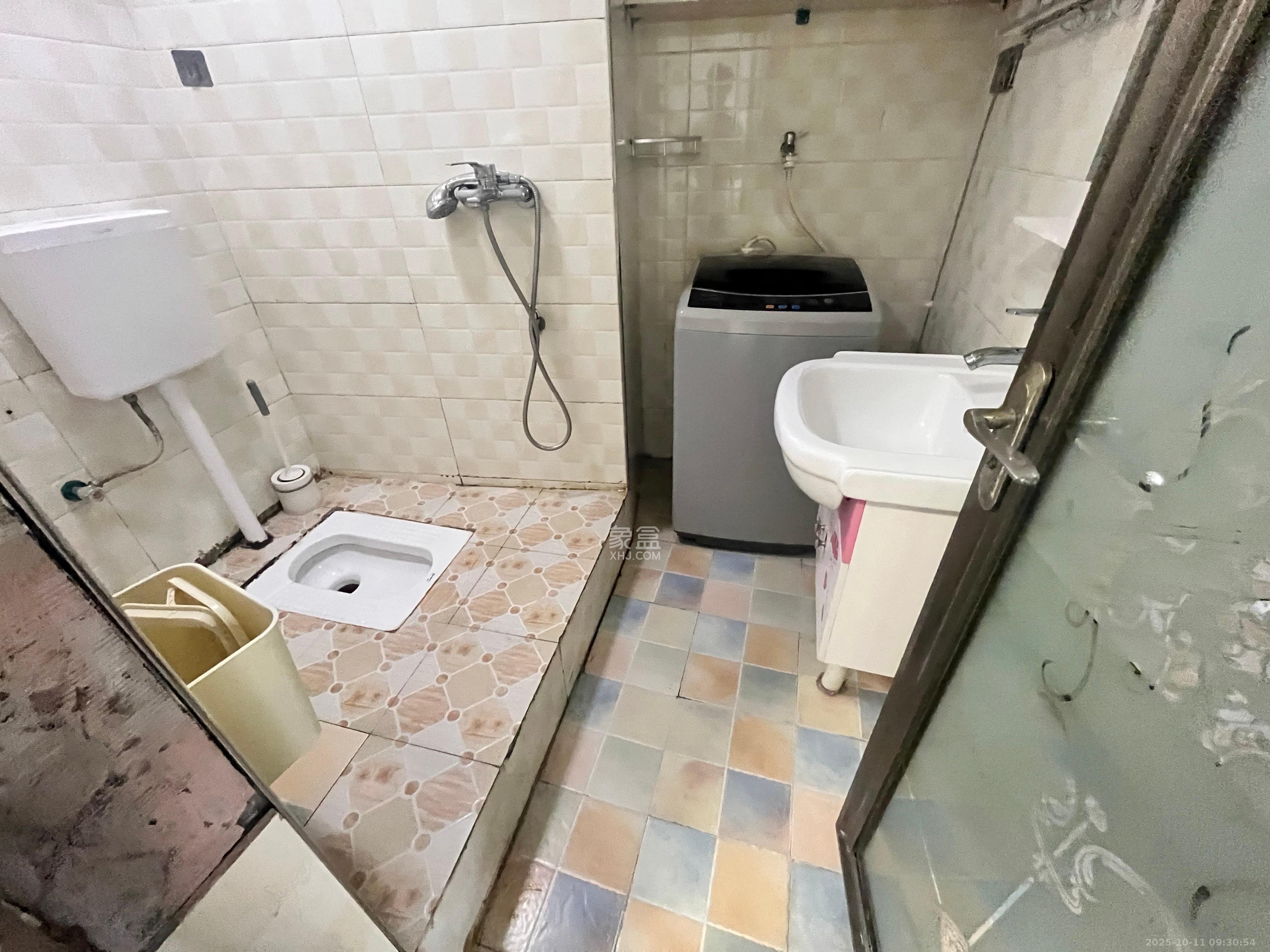 湖韵佳苑 2室1厅1卫 1600.0元/月 湖韵佳苑 2室1厅1卫 1600.0元/月室内图