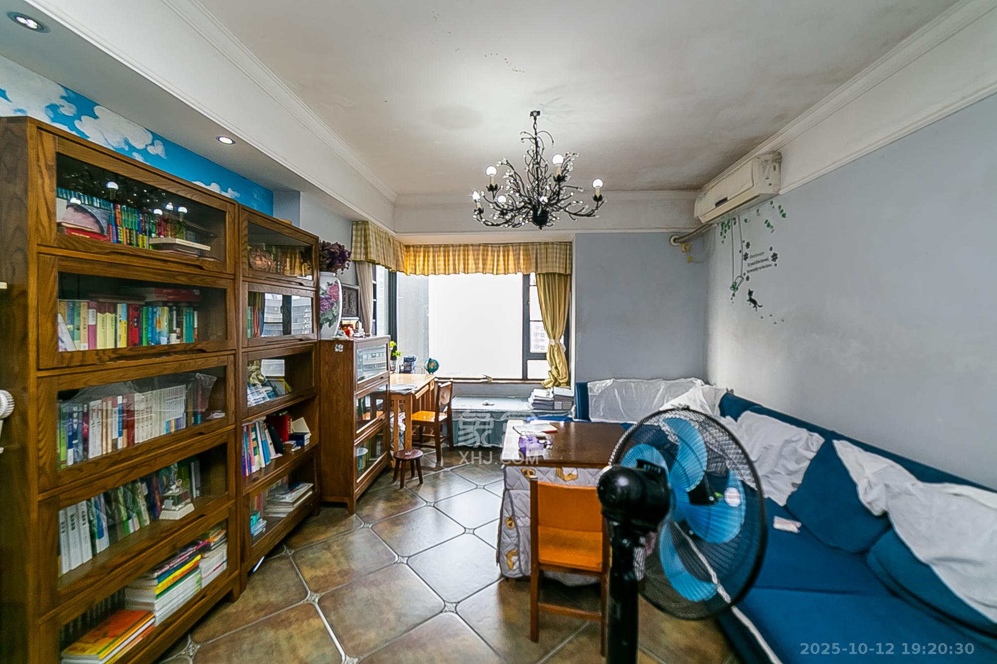 建发汇金国际 2室2厅1卫 106.0万 建发汇金国际 2室2厅1卫 106.0万客厅