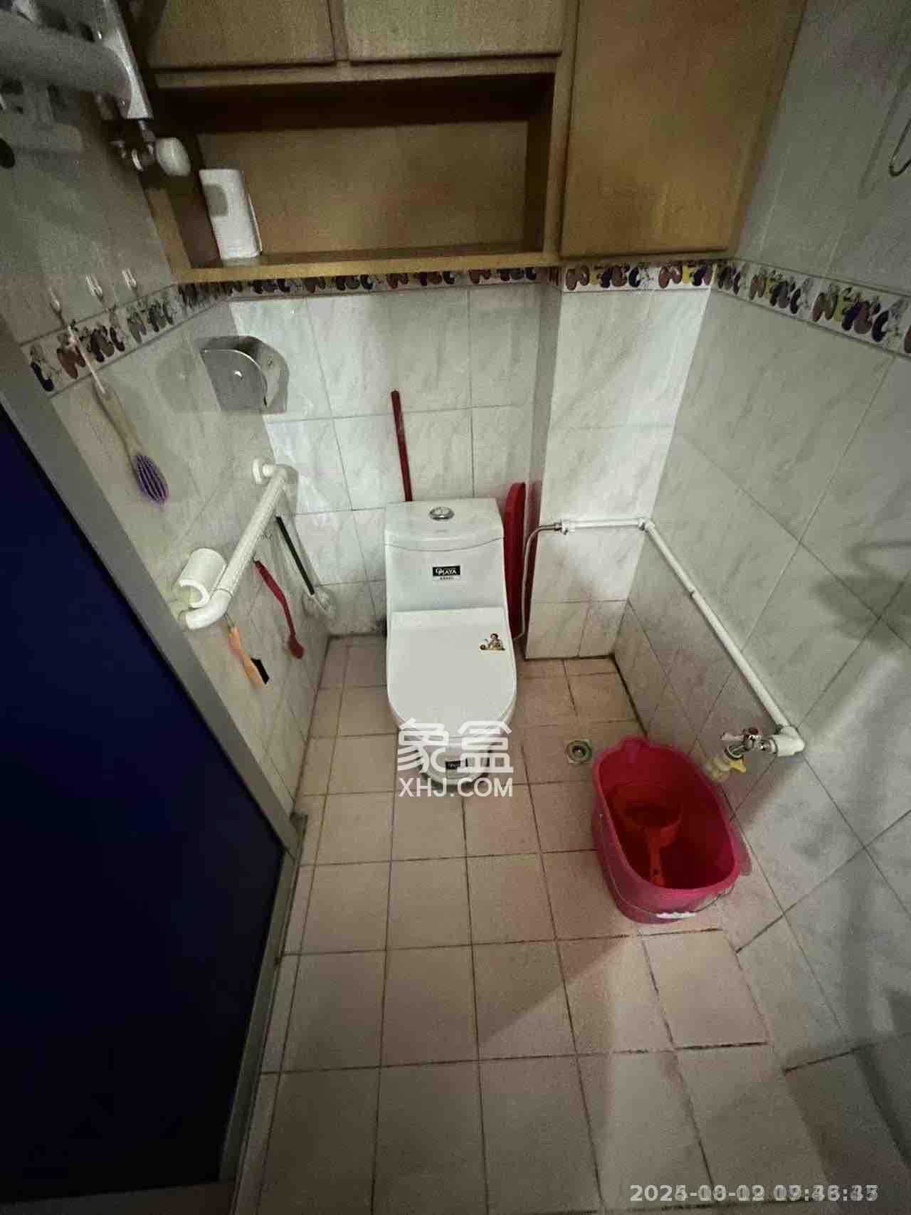 湘雅医院职工宿舍南院  2室2厅1卫    2600.0元/月 湘雅医院职工宿舍南院  2室2厅1卫    2600.0元/月室内图