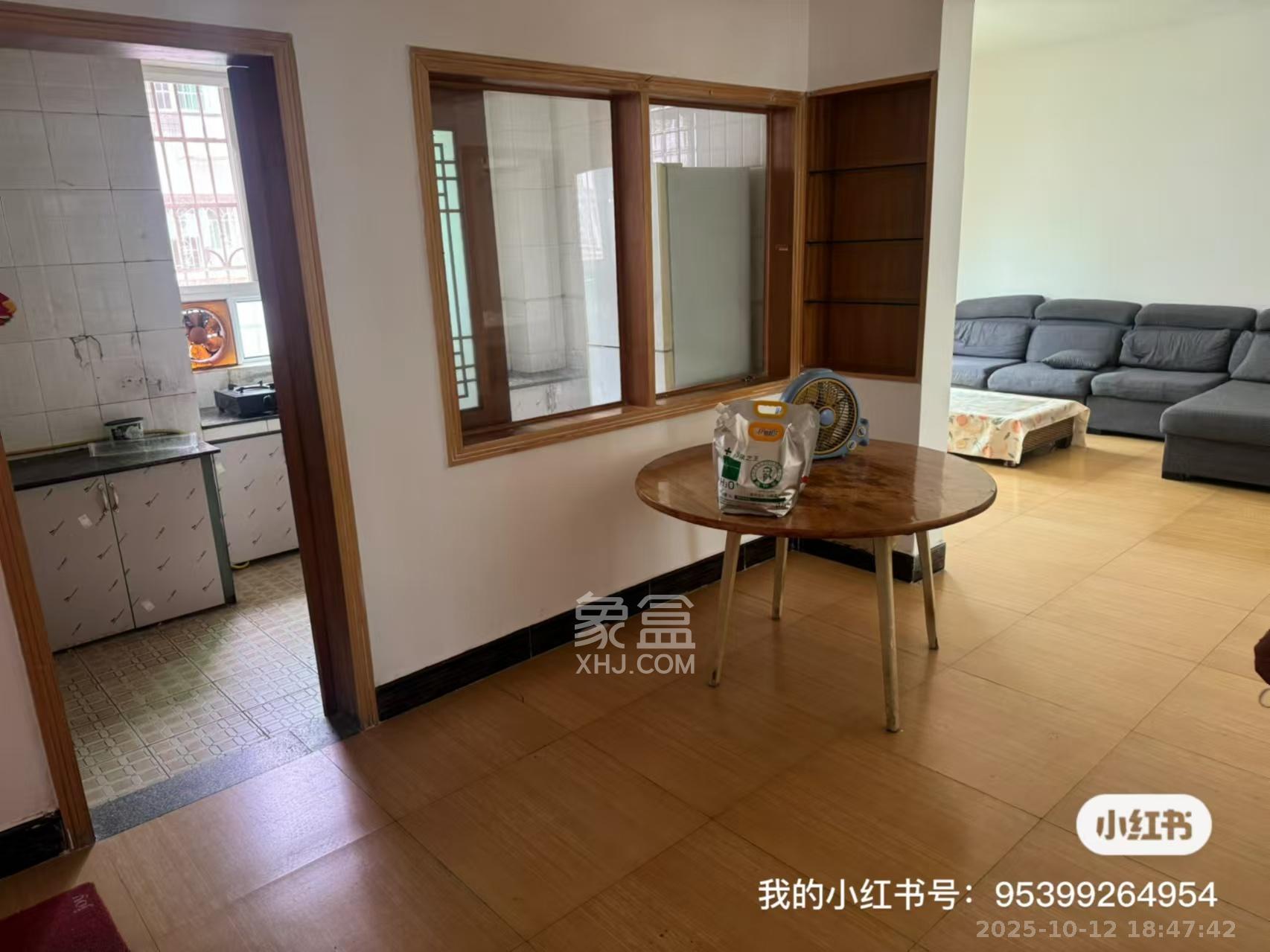 五一新村安置小区（永定社区、永兴社区、永祥社区）  3室2厅2卫    2200.0元/月室内图