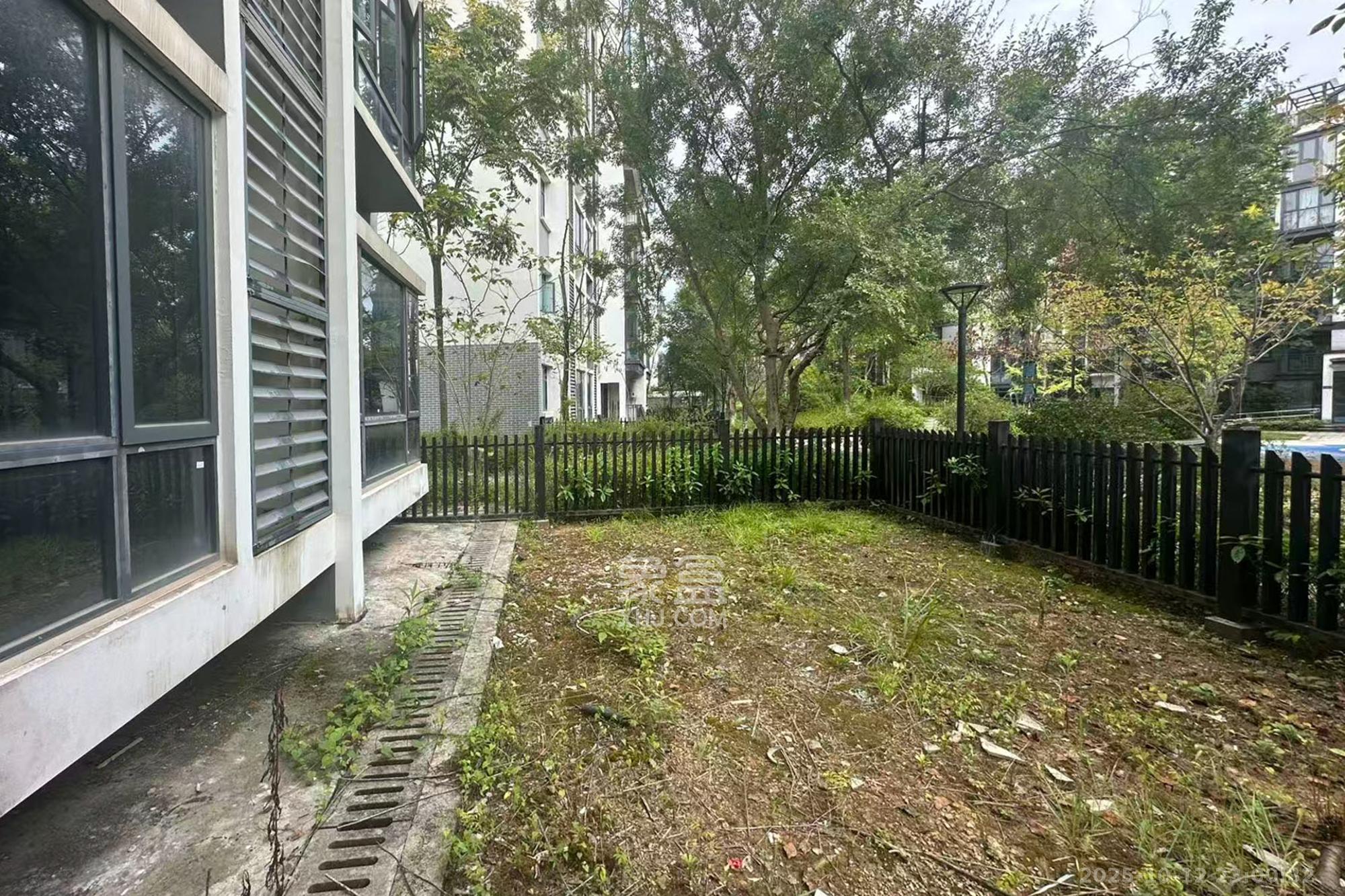 时光潇湘学府（浔学苑）  3室2厅2卫    39.8万其他