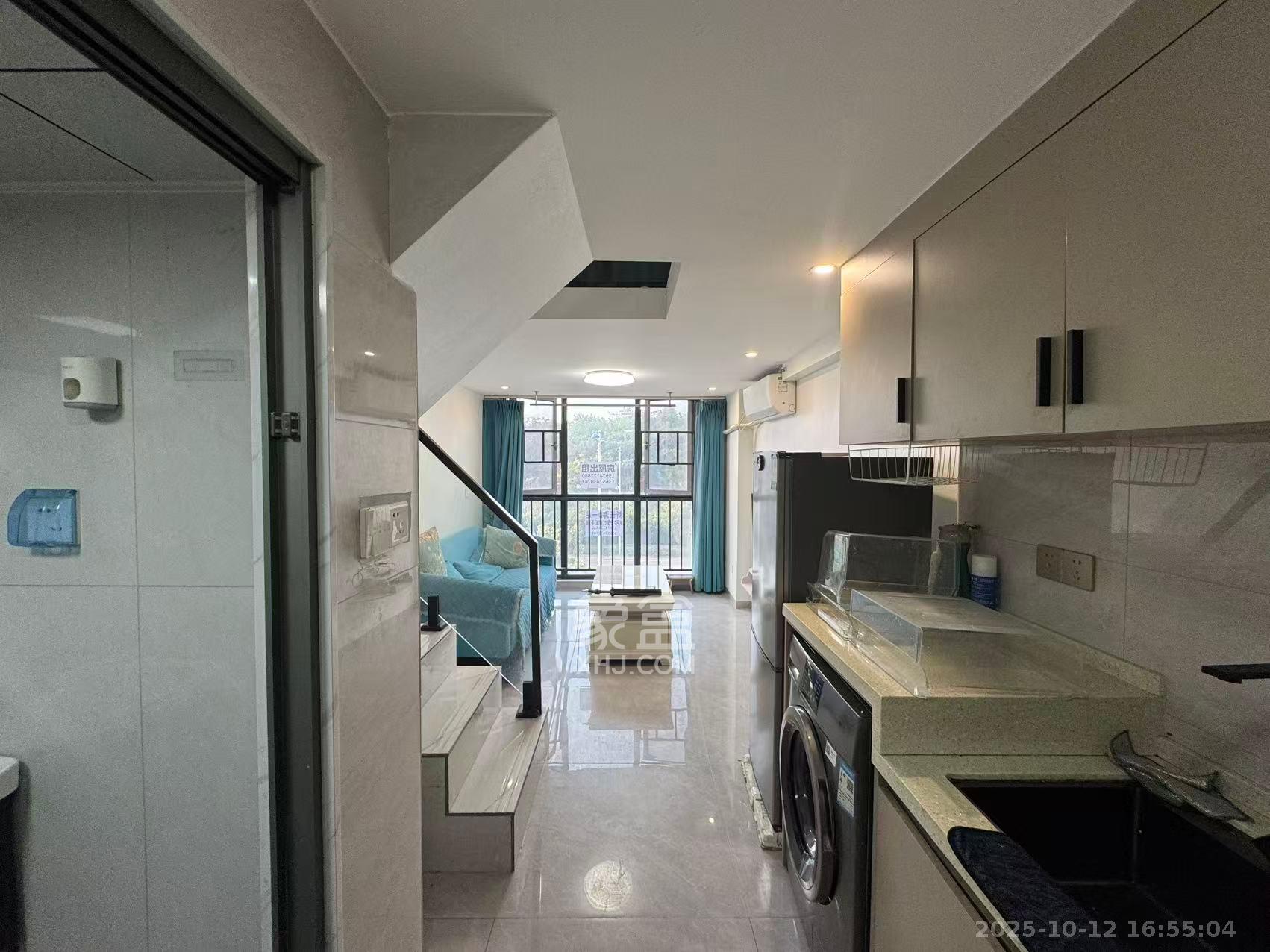 新长海D1站  1室1厅1卫    1250.0元/月室内图