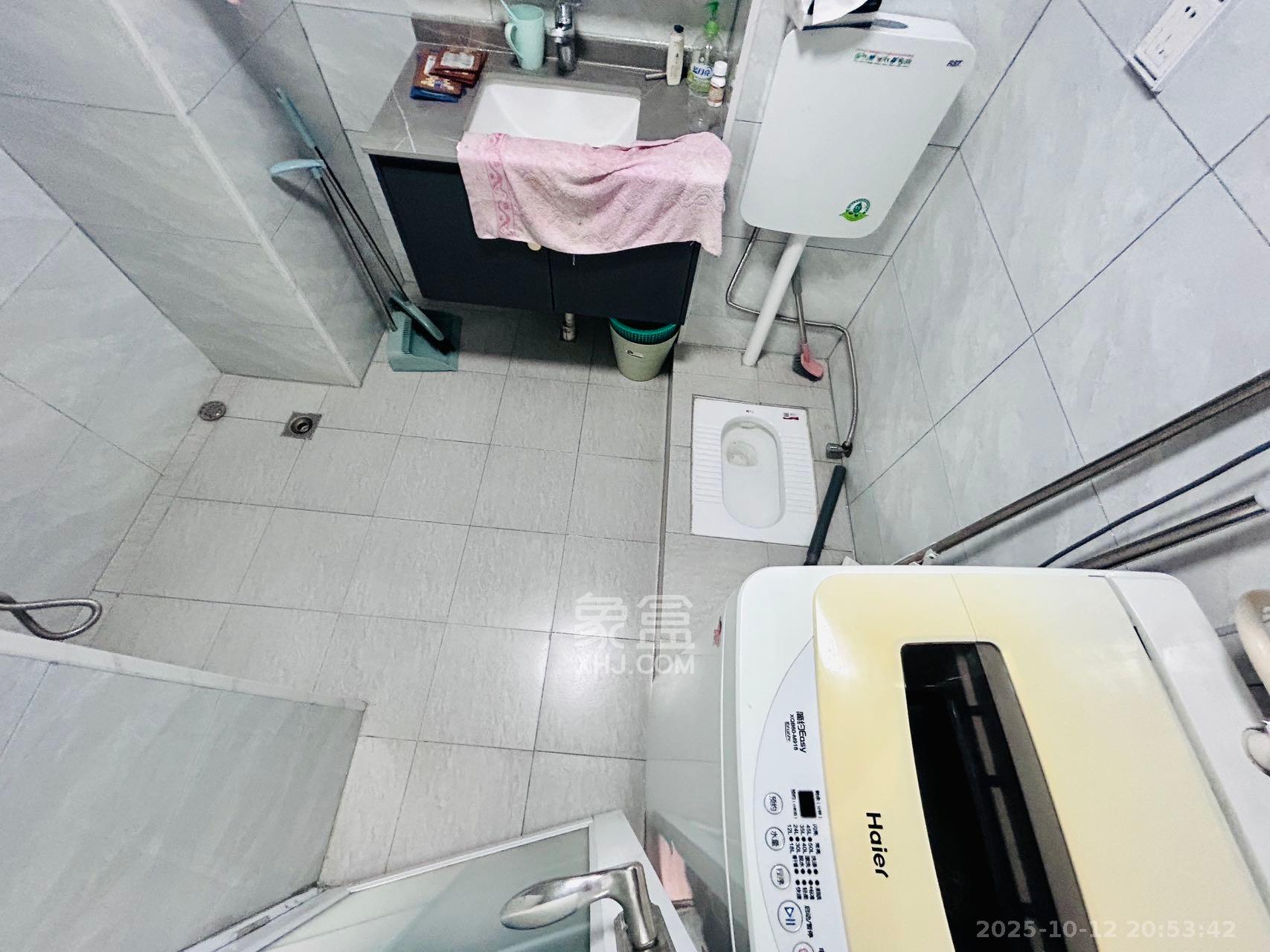 西子一间 1室0厅1卫 1900.0元/月 西子一间 1室0厅1卫 1900.0元/月室内图