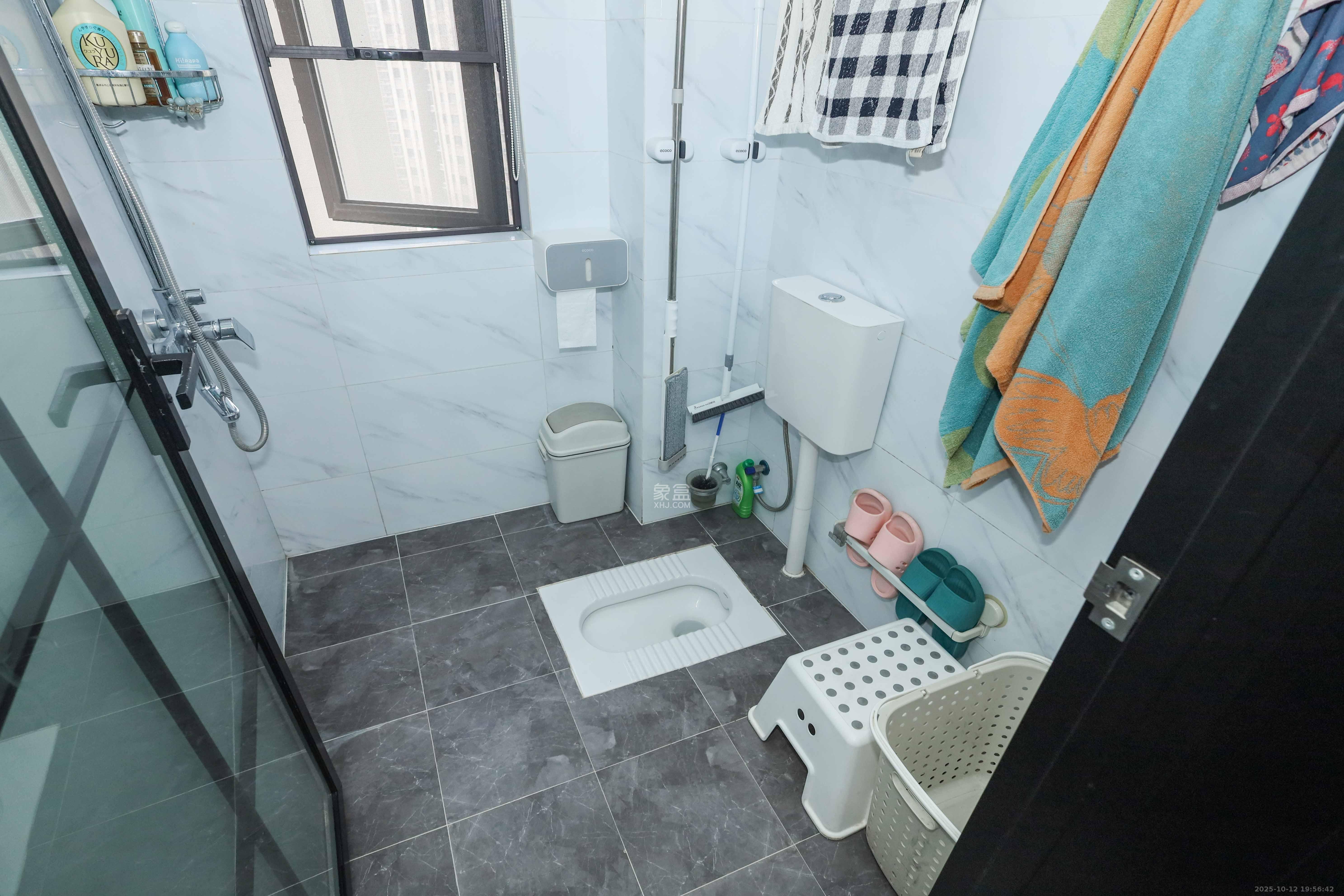 梅溪湖合能璞丽  3室2厅2卫    125.0万卫生间