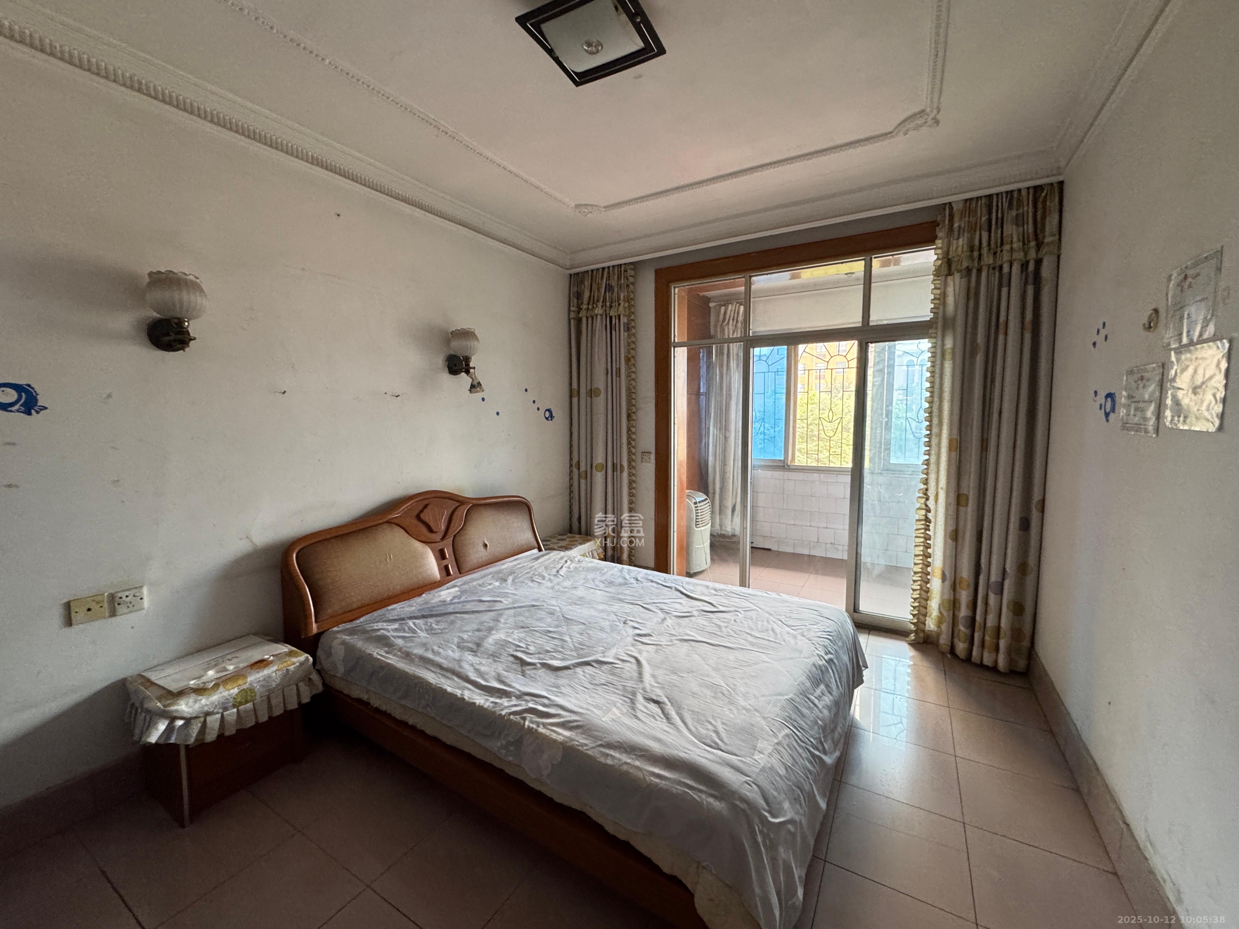 火把山小区  2室1厅0卫    1200.0元/月室内图