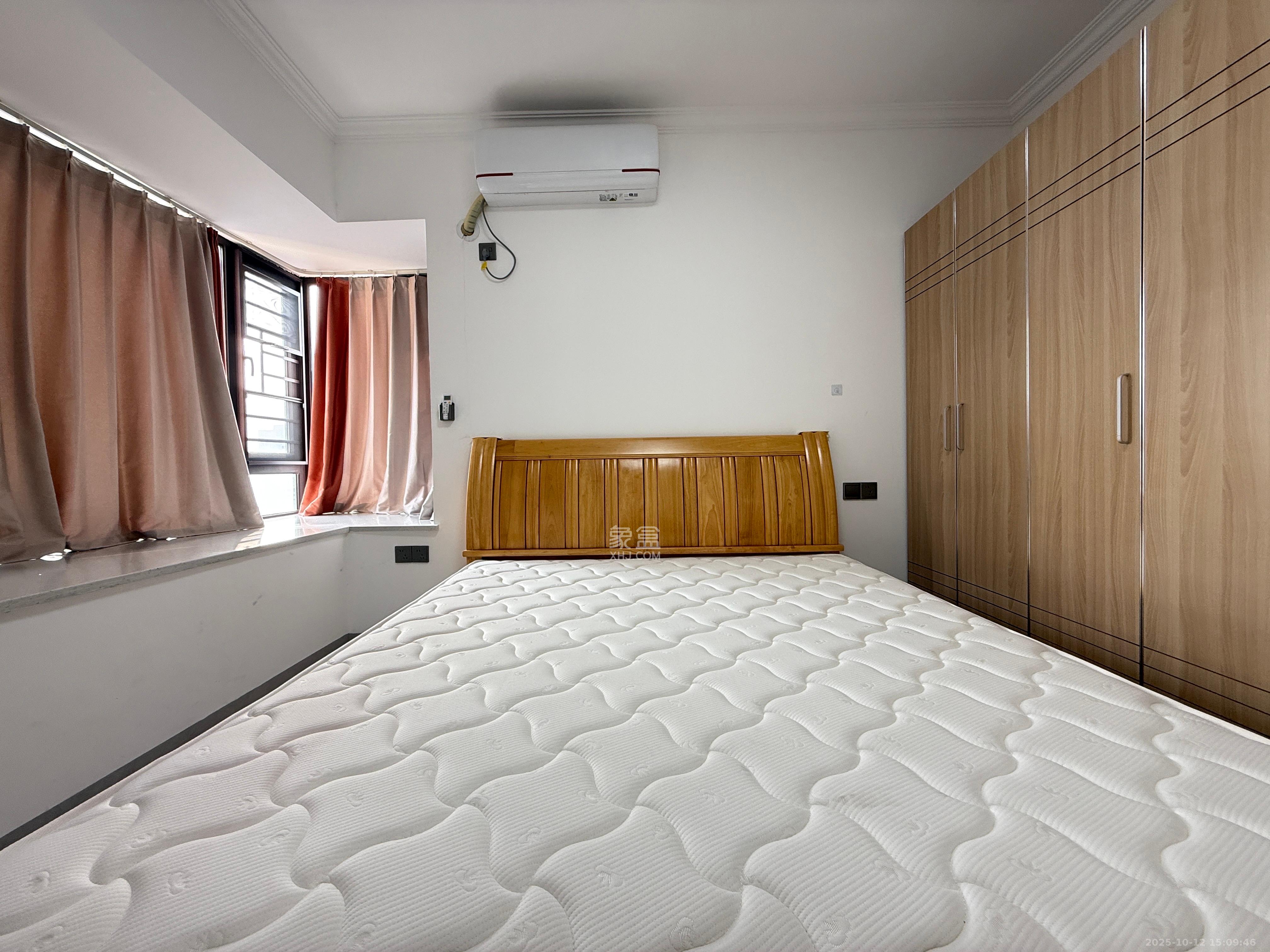 勤诚达境界城  3室2厅1卫    2200.0元/月室内图