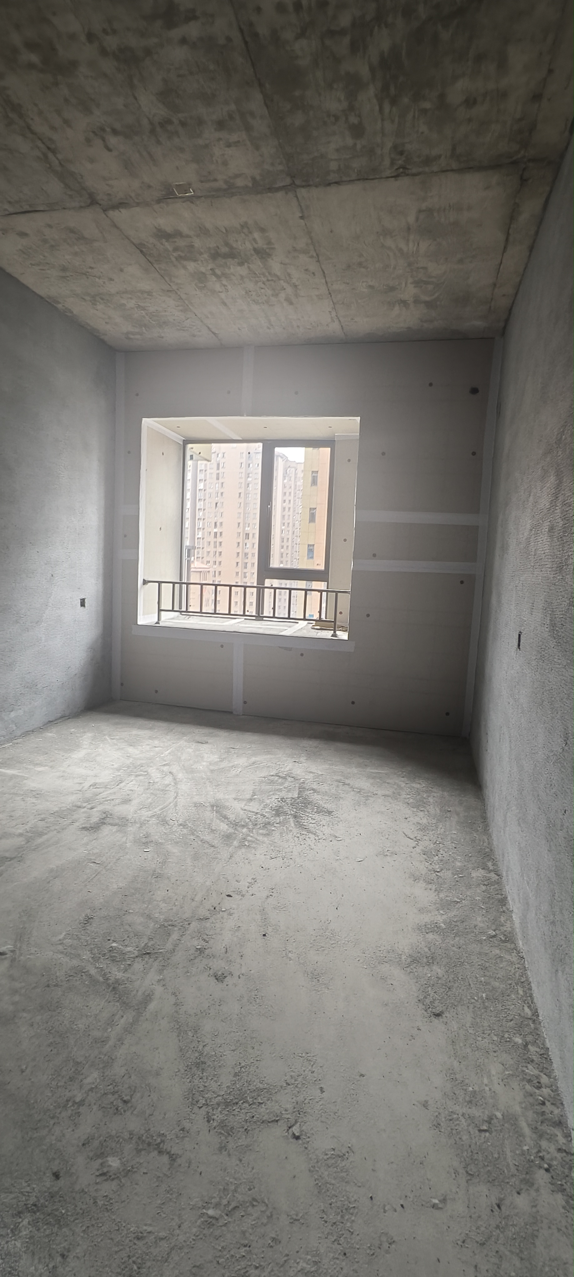 宁邦中心(三期幸福里) 3室2厅2卫 62.8万 宁邦中心(三期幸福里) 3室2厅2卫 62.8万客厅