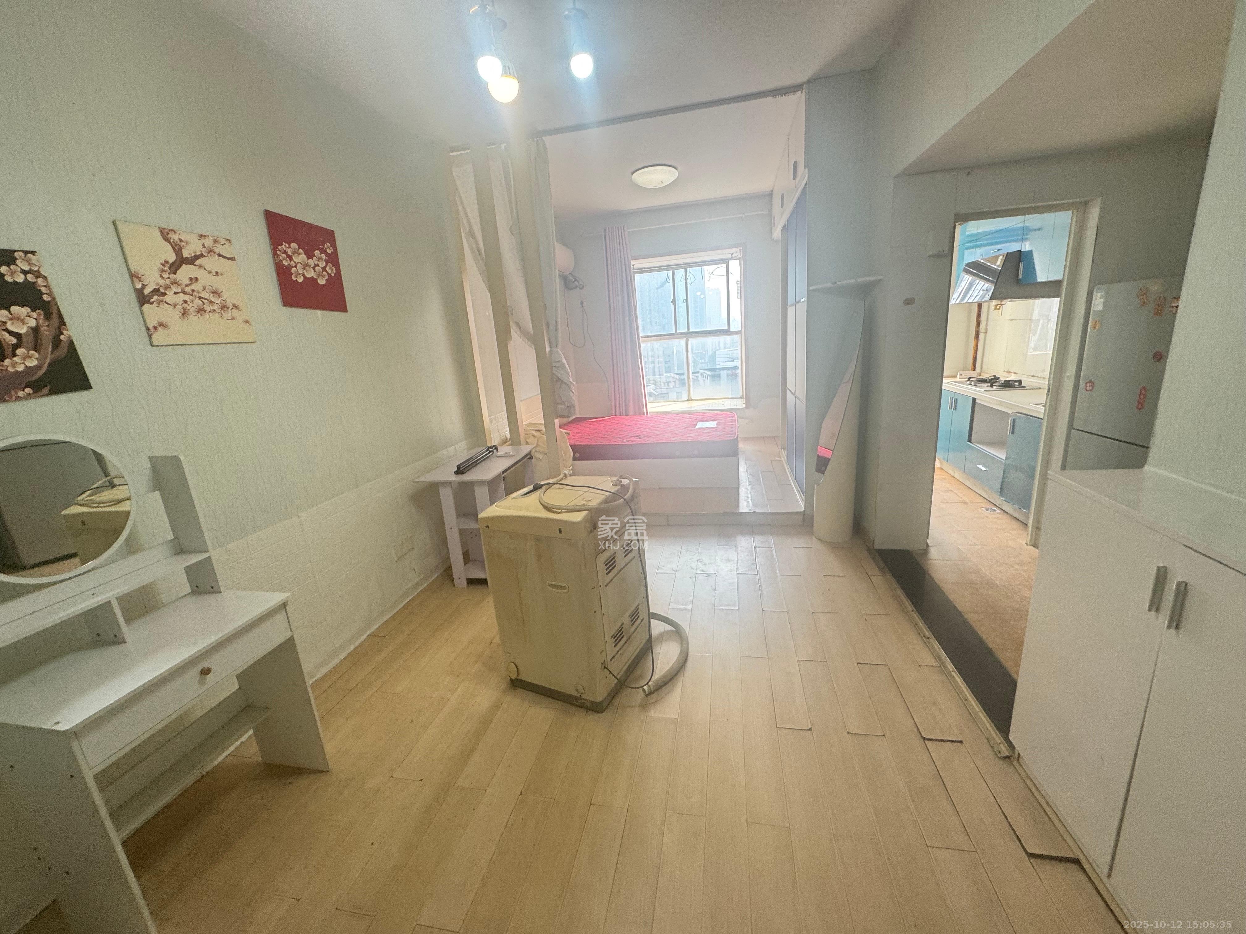 颐美会现代城  1室1厅1卫    2100.0元/月室内图