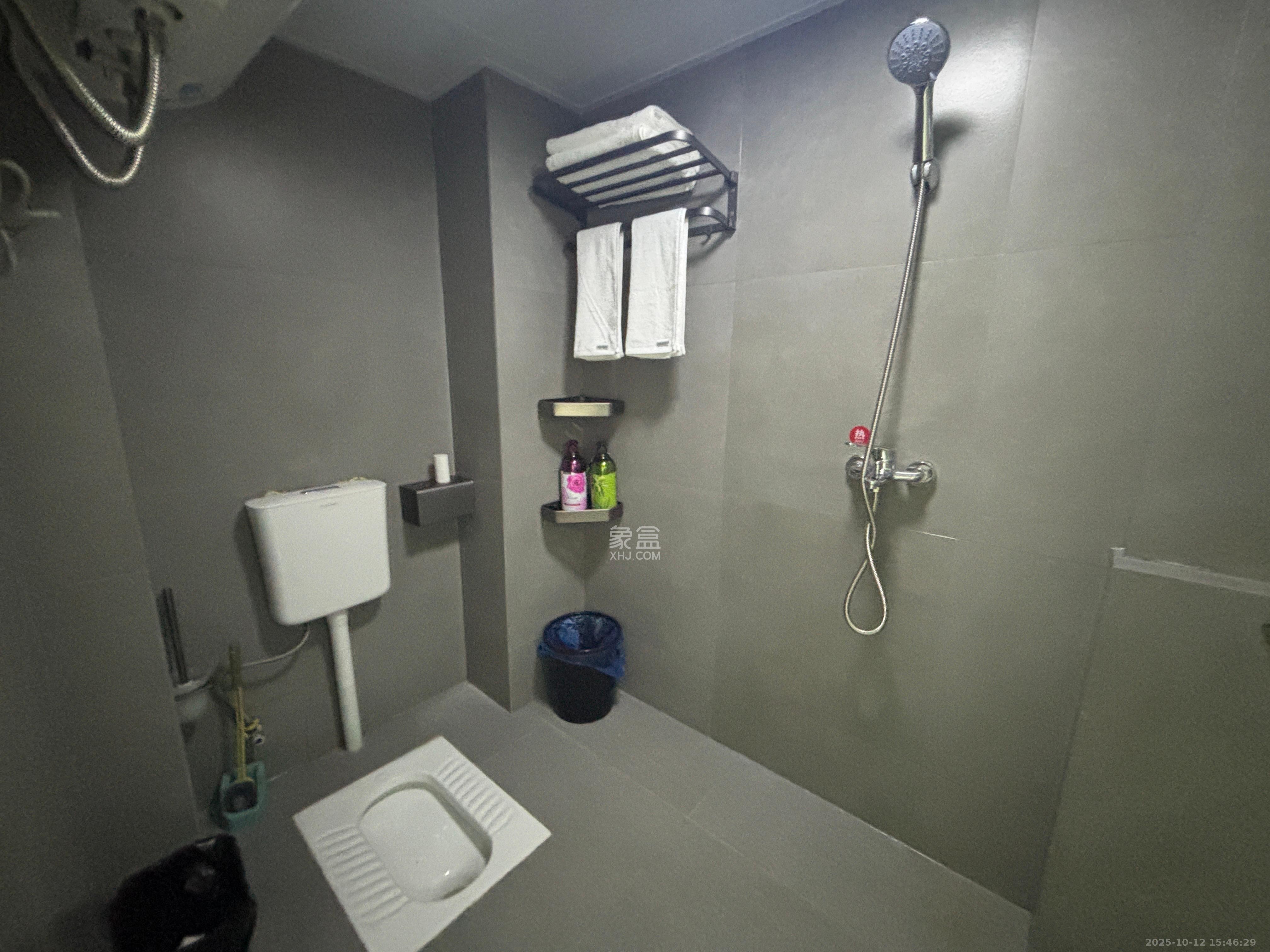 裕天国际商汇中心  1室0厅0卫    1400.0元/月室内图