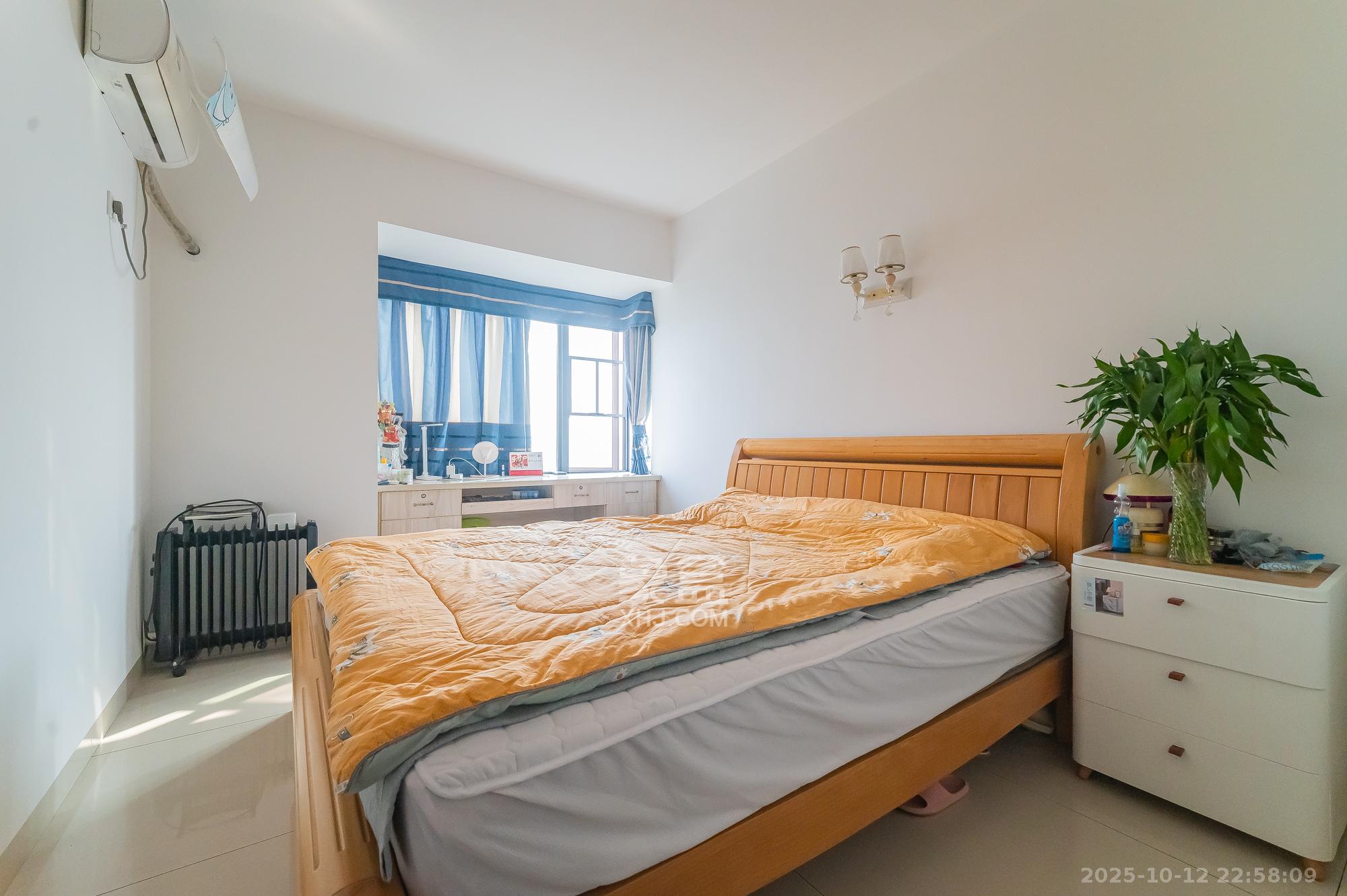 海伦春天  3室2厅1卫    78.8万卧室