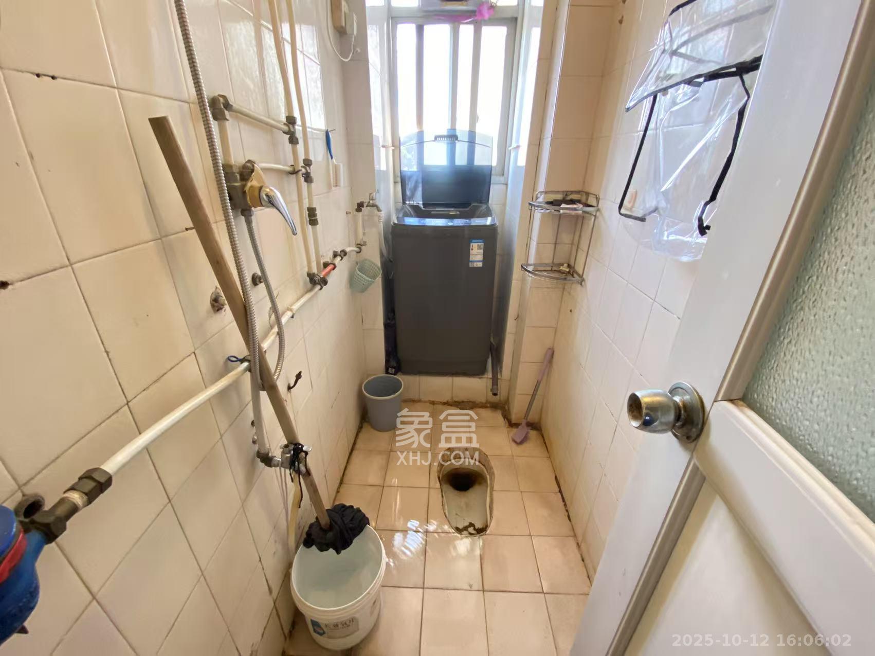 东瓜山三村(东电社区) 2室1厅1卫 1100.0元/月 东瓜山三村(东电社区) 2室1厅1卫 1100.0元/月室内图