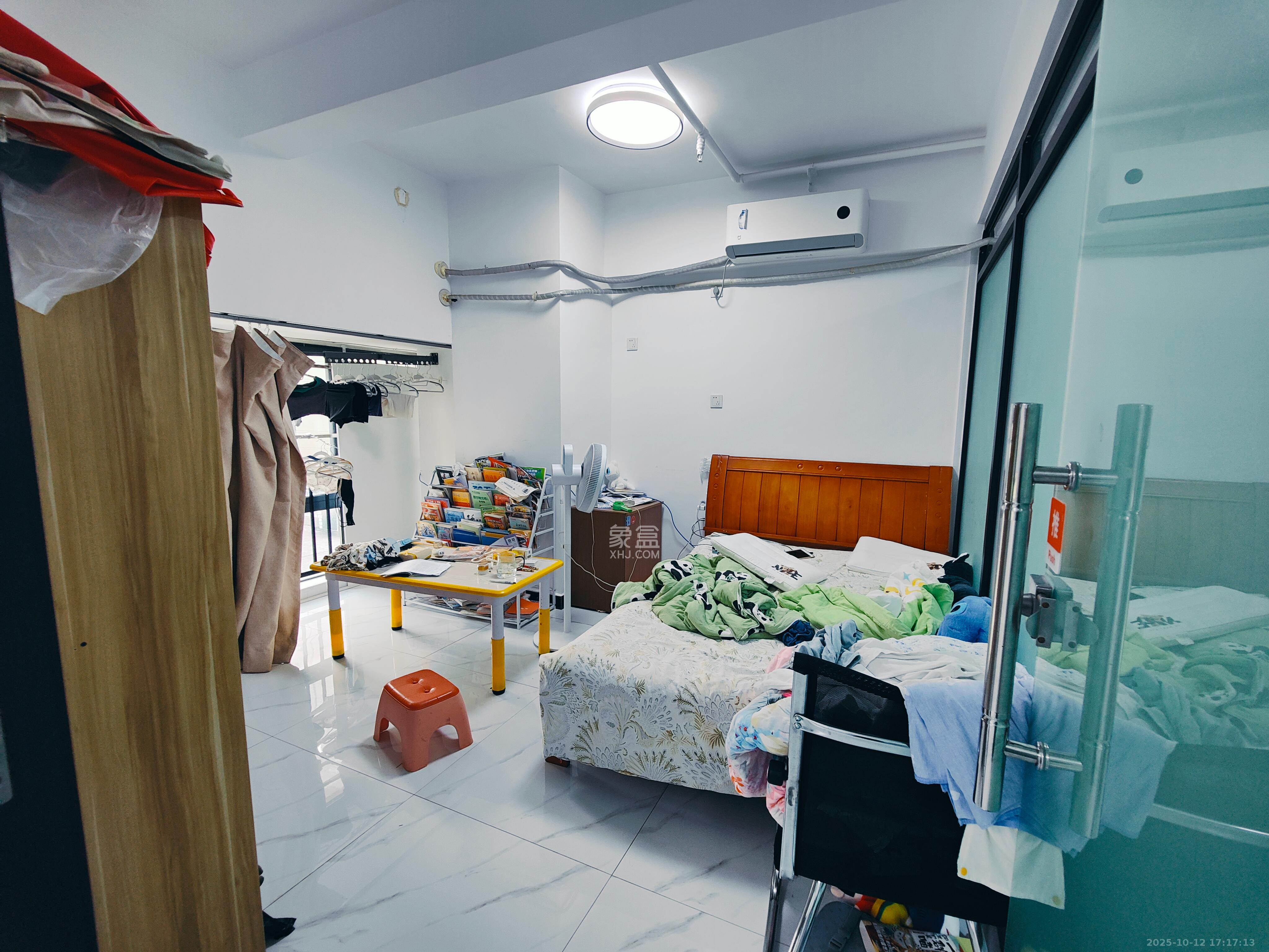 中建芙蓉嘉苑  3室1厅1卫    3500.0元/月室内图