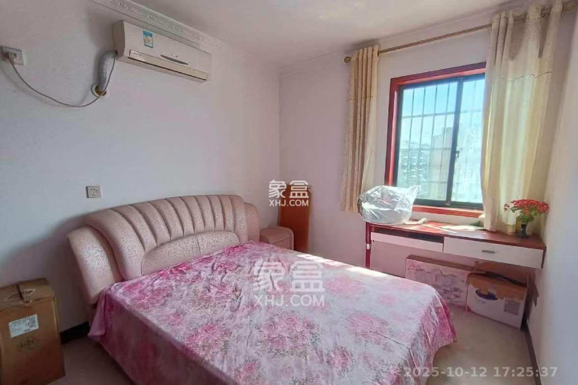 诚兴园 2室2厅1卫 2000.0元/月 诚兴园 2室2厅1卫 2000.0元/月室内图