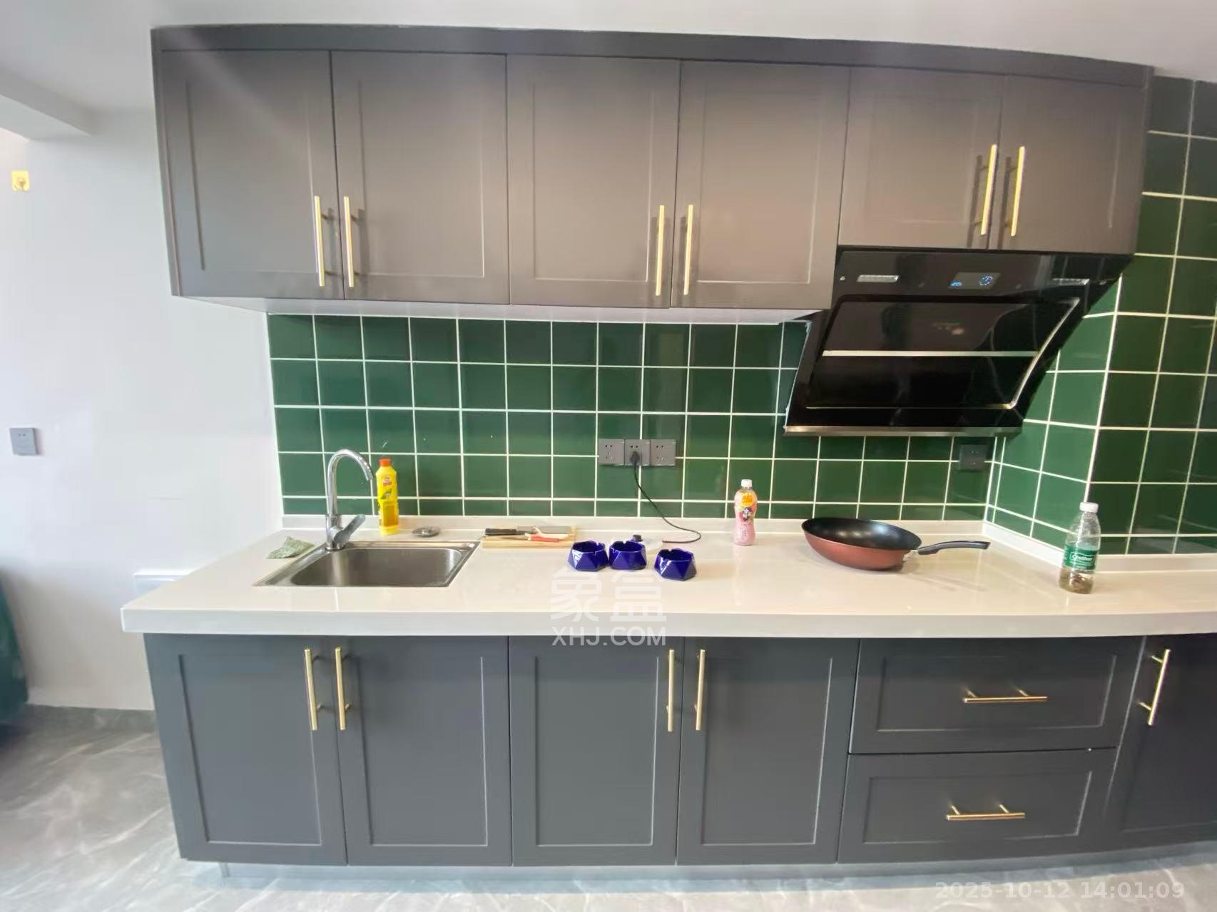 东盈商业广场(华泉城市广场)  2室1厅1卫    2800.0元/月 东盈商业广场(华泉城市广场)  2室1厅1卫    2800.0元/月室内图