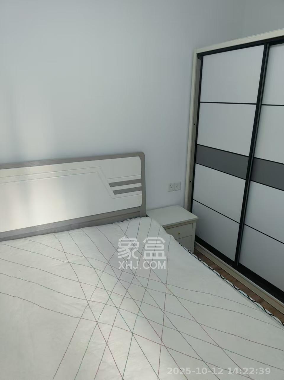 尚鑫海悦(新长海尚海城)  3室2厅1卫    2400.0元/月 尚鑫海悦(新长海尚海城)  3室2厅1卫    2400.0元/月室内图