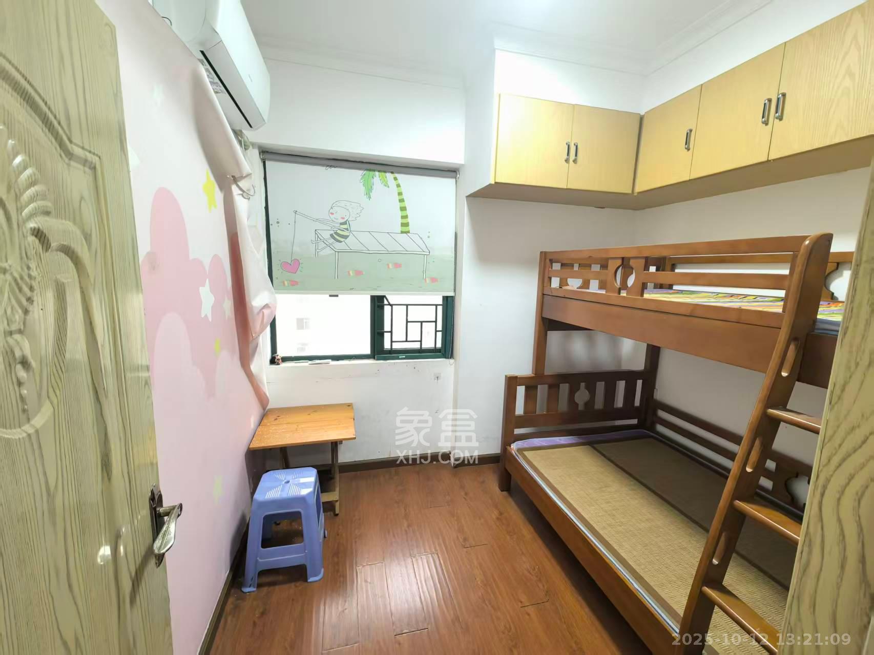 湘峰广场 2室1厅1卫 1200.0元/月 湘峰广场 2室1厅1卫 1200.0元/月室内图