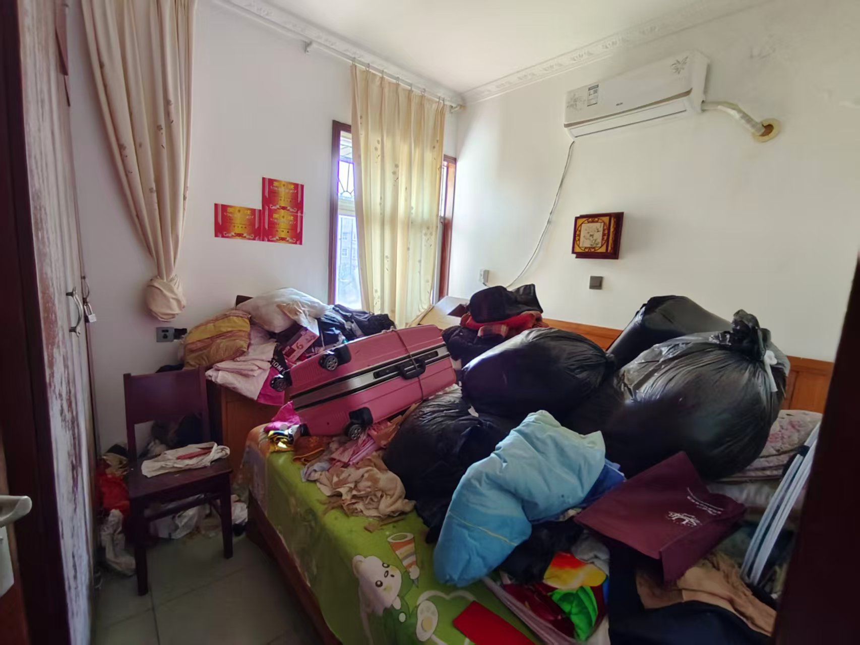 天台小区 3室2厅1卫 24.8万 天台小区 3室2厅1卫 24.8万室内图