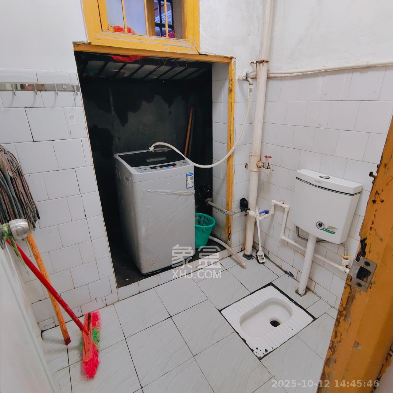 福禄民居(坡子街103号)  3室1厅1卫    3000.0元/月 福禄民居(坡子街103号)  3室1厅1卫    3000.0元/月室内图