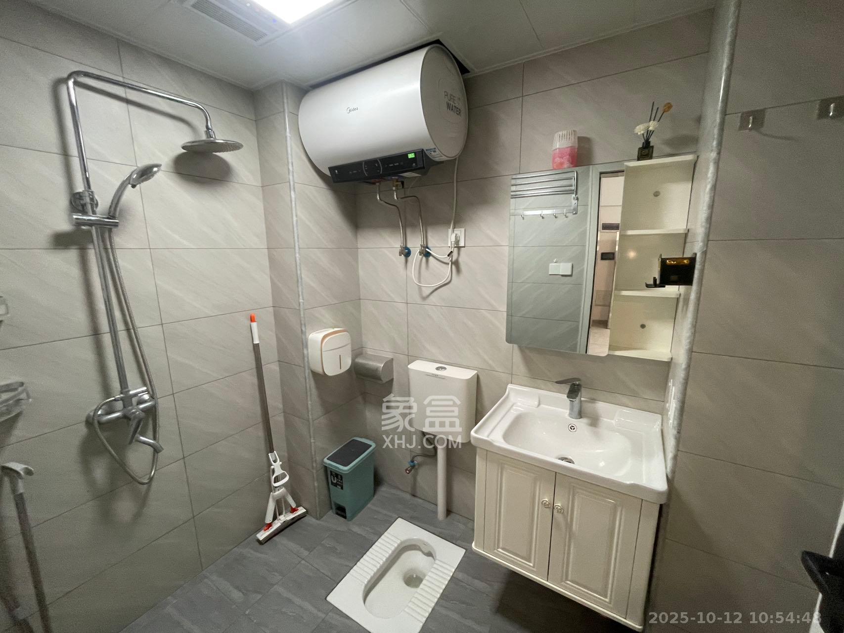 复地星光天地 1室0厅0卫 1900.0元/月 复地星光天地 1室0厅0卫 1900.0元/月室内图