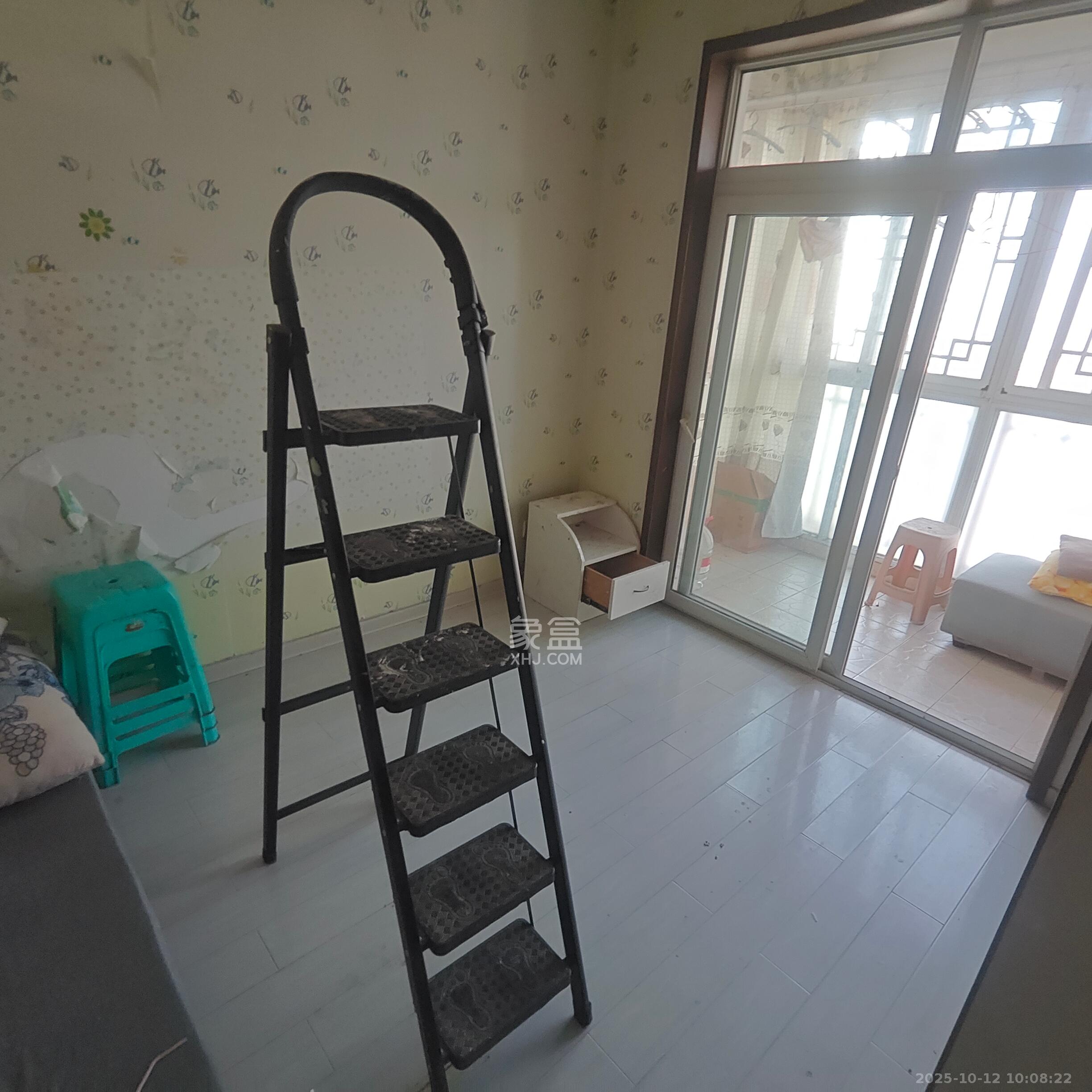 一品东庭  3室1厅1卫    2200.0元/月 一品东庭  3室1厅1卫    2200.0元/月室内图