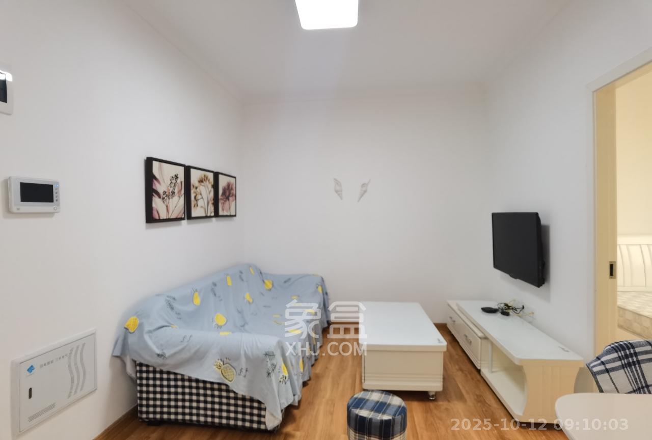 乾源国际  1室1厅1卫    1400.0元/月 乾源国际  1室1厅1卫    1400.0元/月