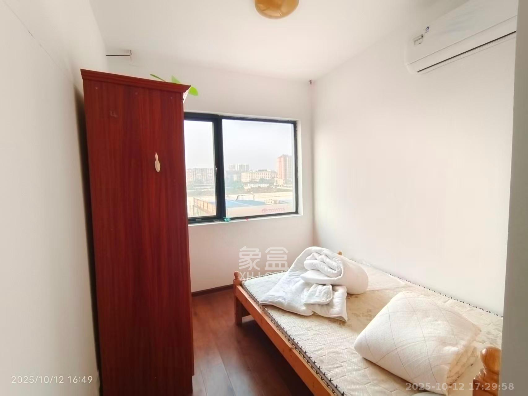 天和家园 2室2厅1卫 2000.0元/月 天和家园 2室2厅1卫 2000.0元/月室内图