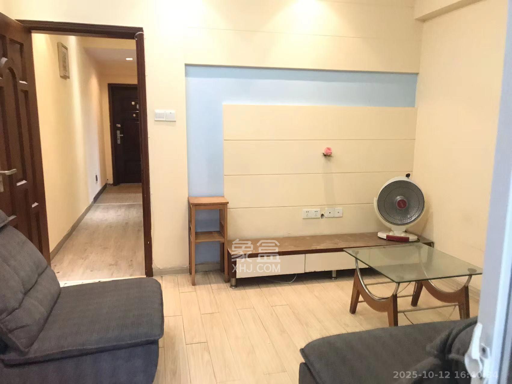 尚都花园城  1室1厅1卫    1200.0元/月 尚都花园城  1室1厅1卫    1200.0元/月室内图