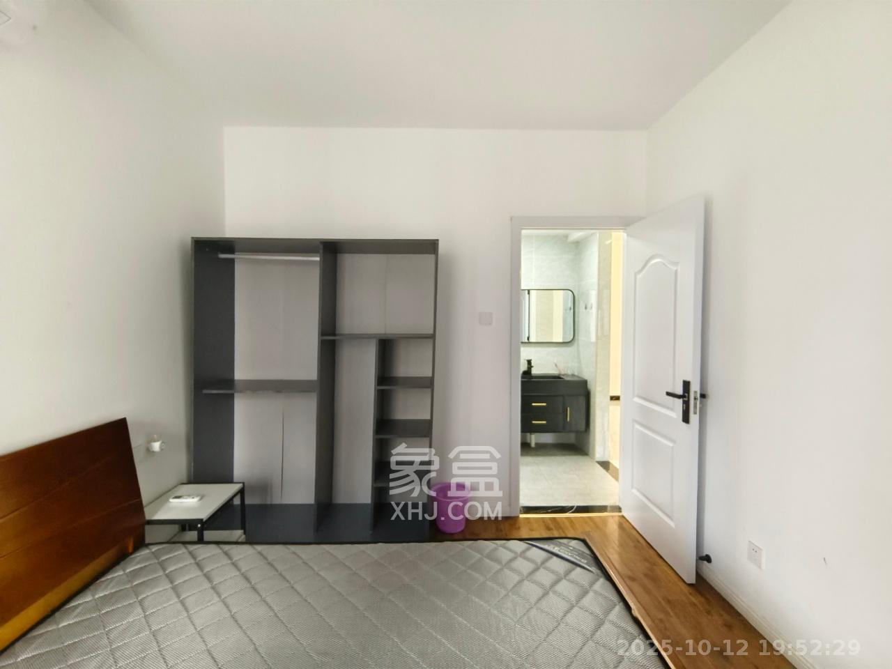 勤诚达境界城  3室2厅1卫    1800.0元/月 勤诚达境界城  3室2厅1卫    1800.0元/月室内图