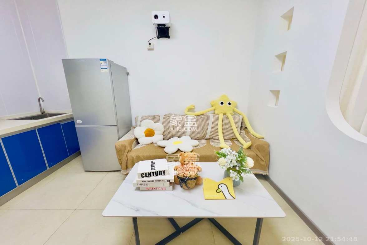 人瑞潇湘国际 1室0厅1卫 2200.0元/月 人瑞潇湘国际 1室0厅1卫 2200.0元/月室内图