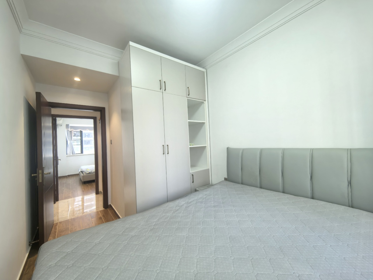 星华海岸城三期  3室2厅2卫    155.0万室内图