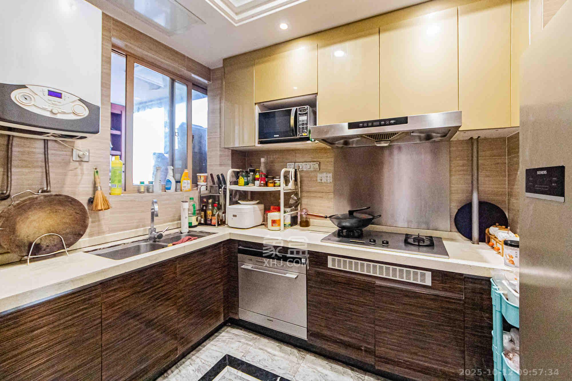 恒大御景半岛湘江苑(恒大御景半岛一期) 1室1厅1卫 5000.0元/月 恒大御景半岛湘江苑(恒大御景半岛一期) 1室1厅1卫 5000.0元/月室内图