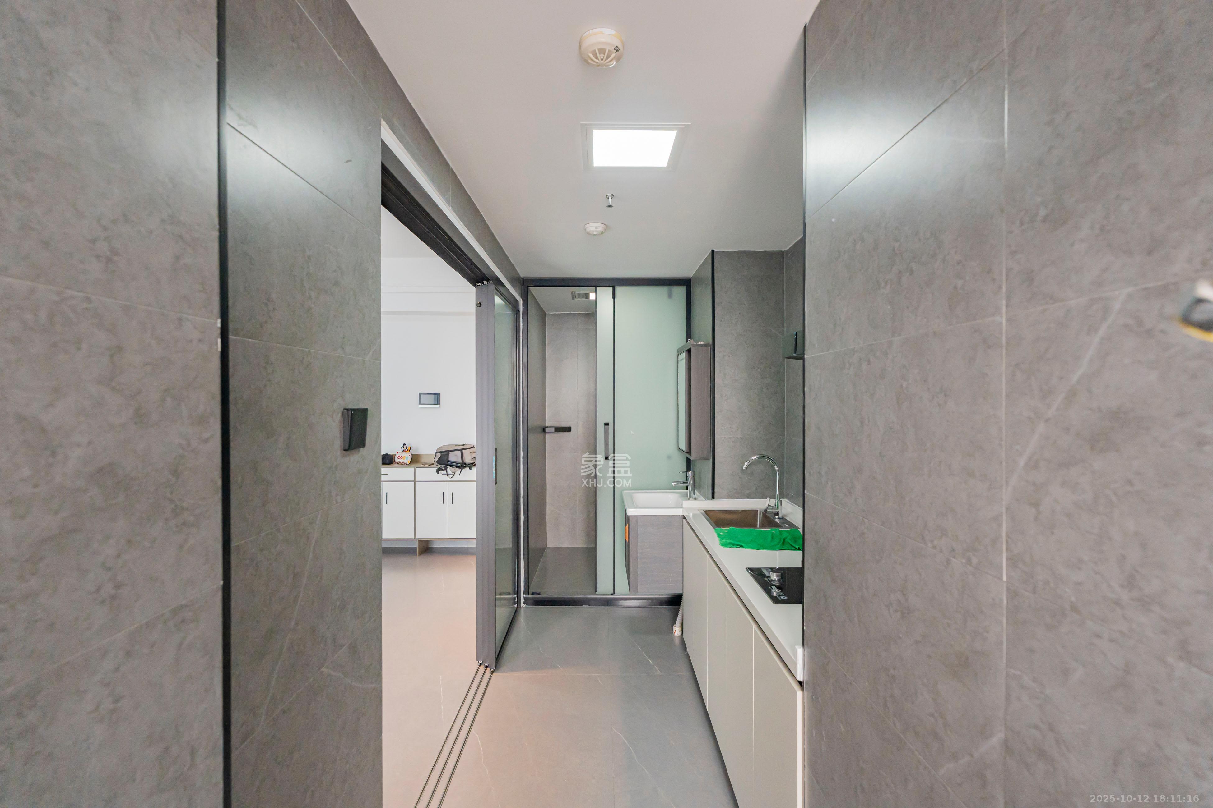 天健城  1室0厅1卫    55.0万 天健城  1室0厅1卫    55.0万厨房