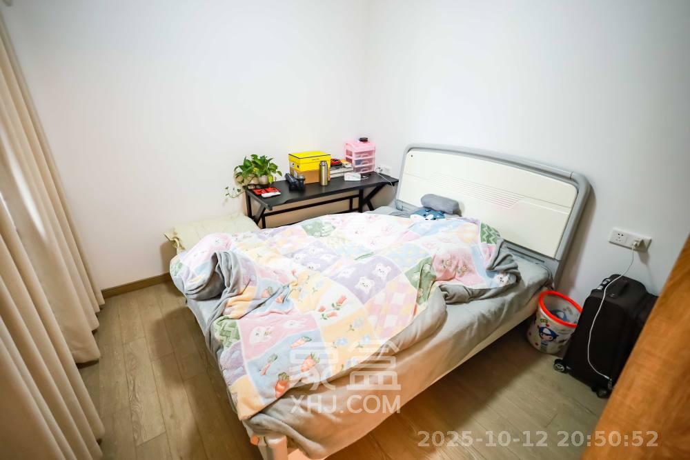 金地中交麓谷香颂(金地中交雅苑)  3室2厅1卫    3000.0元/月 金地中交麓谷香颂(金地中交雅苑)  3室2厅1卫    3000.0元/月室内图