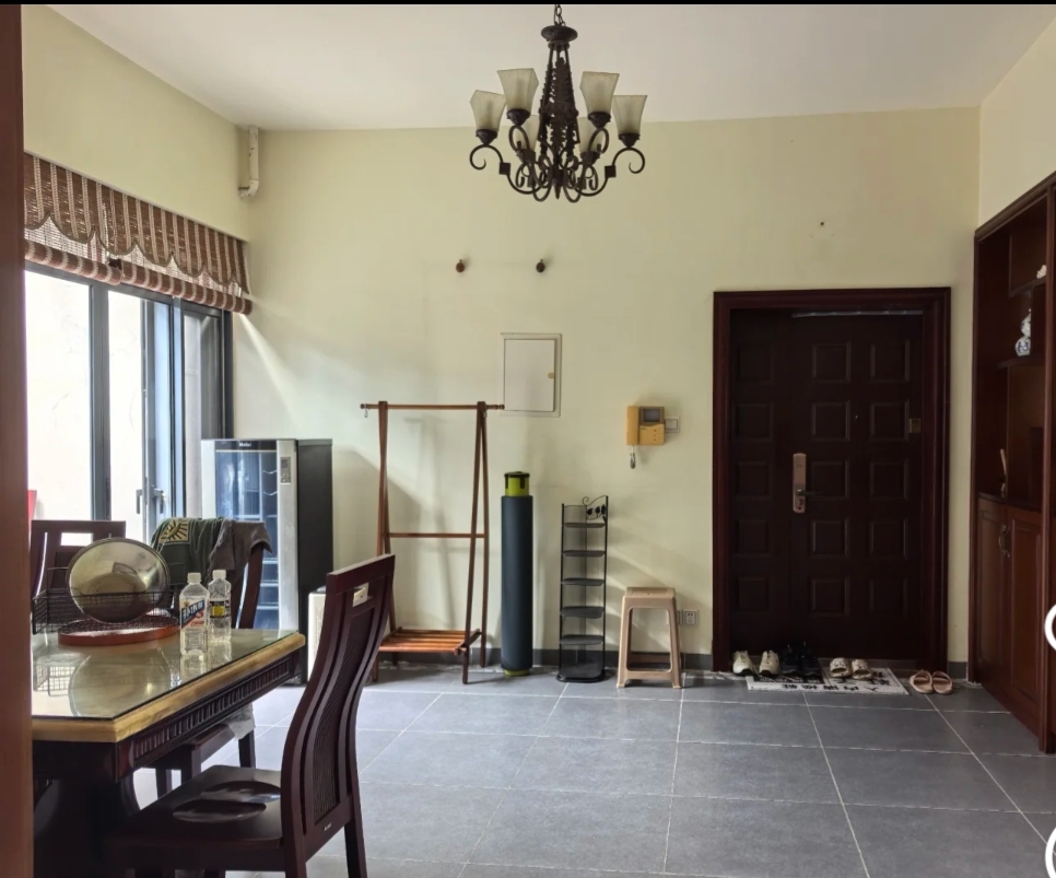 泰达比华利山庄  5室3厅4卫    9500.0元/月室内图